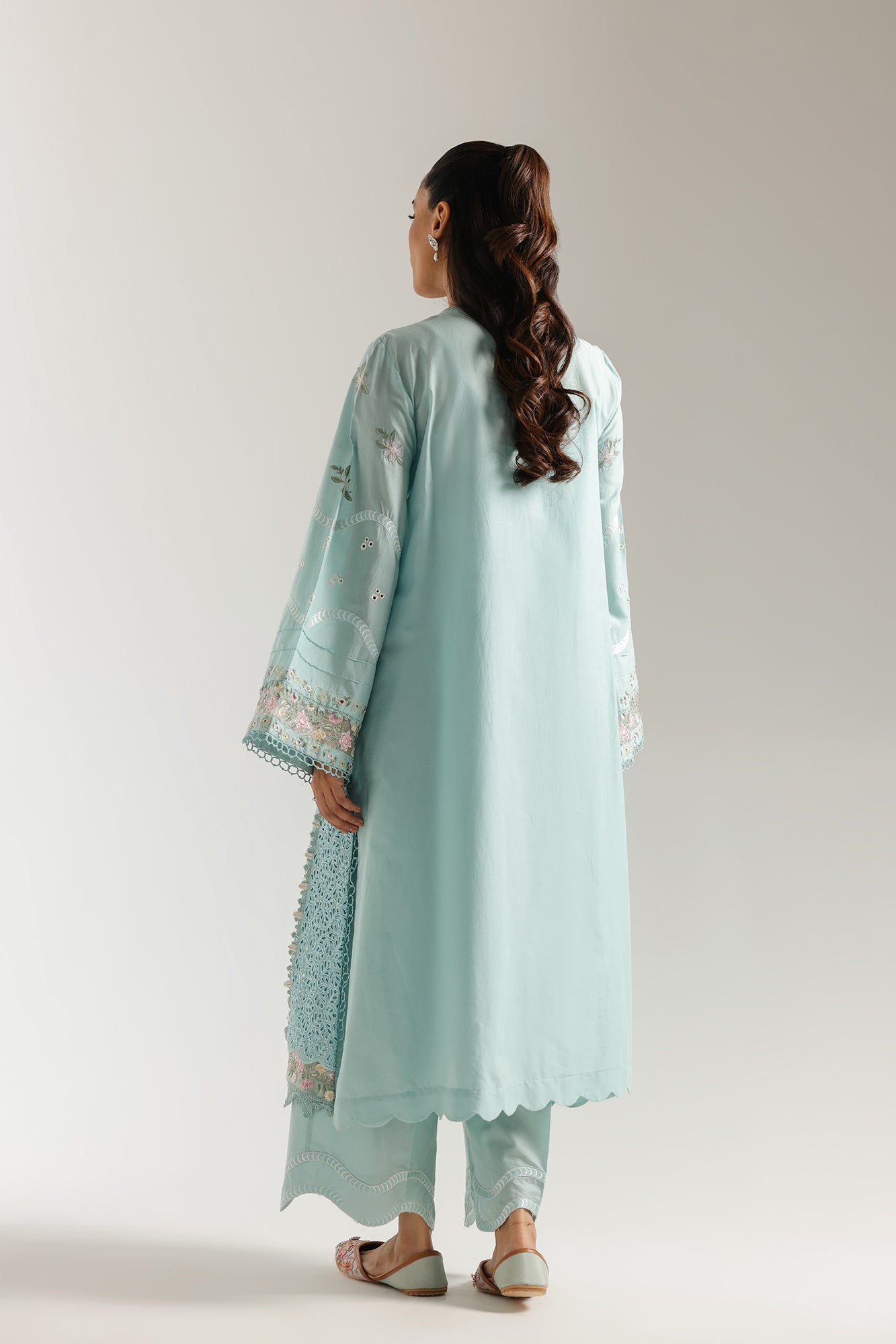 EMBROIDERED SUIT (E3389/103/616) - Image 3