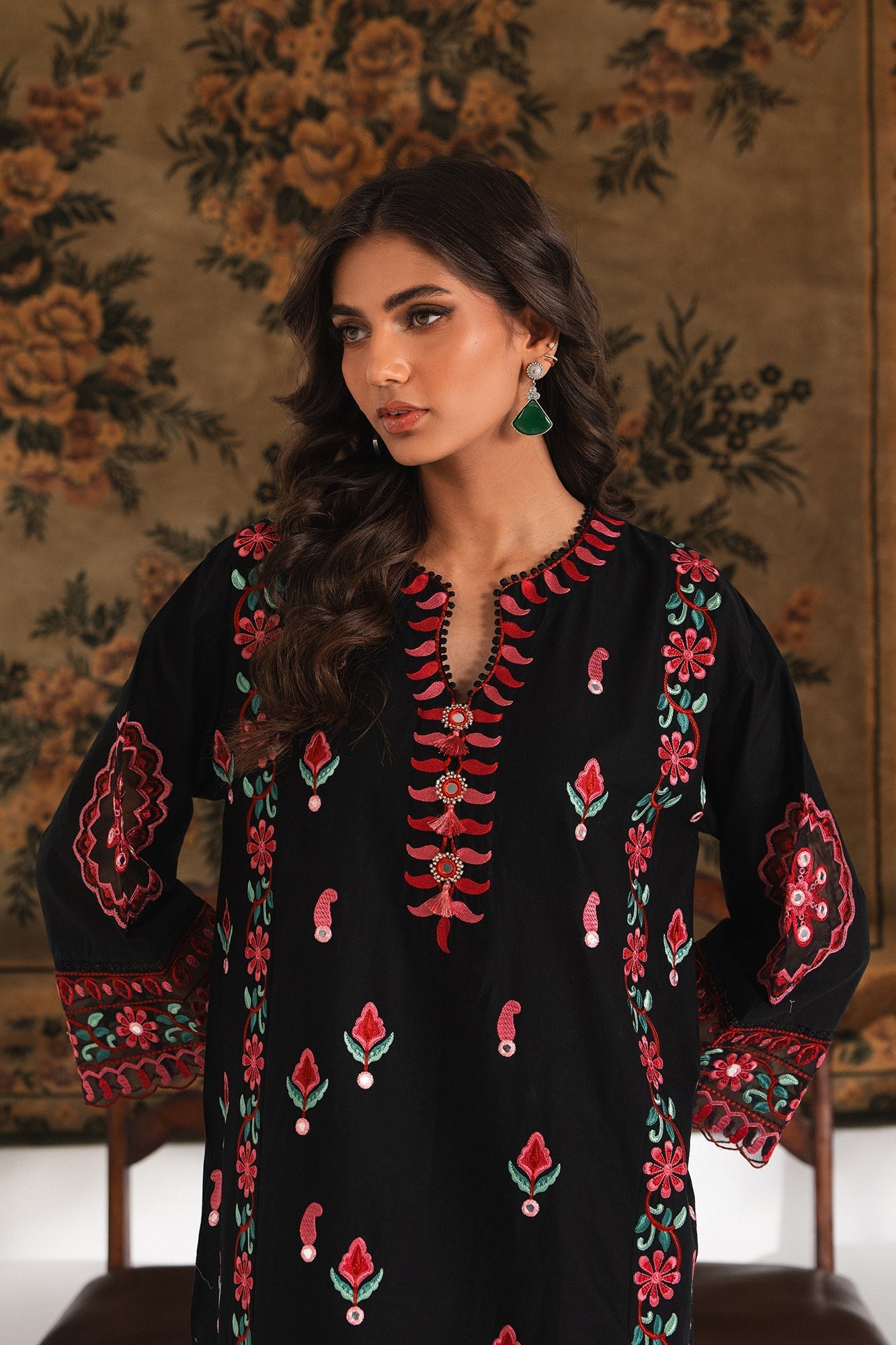 EMBROIDERED SUIT (E3390/103/902) - Image 5