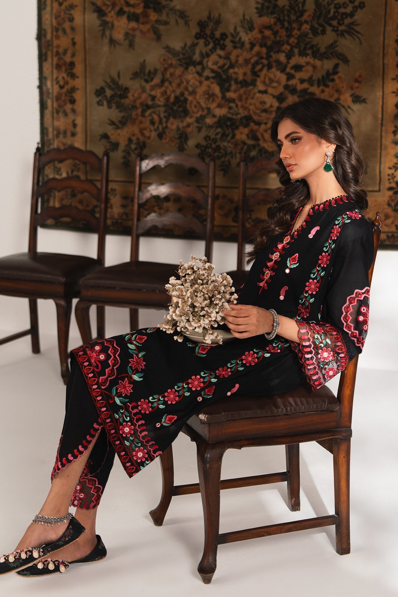 EMBROIDERED SUIT (E3390/103/902) - Image 6