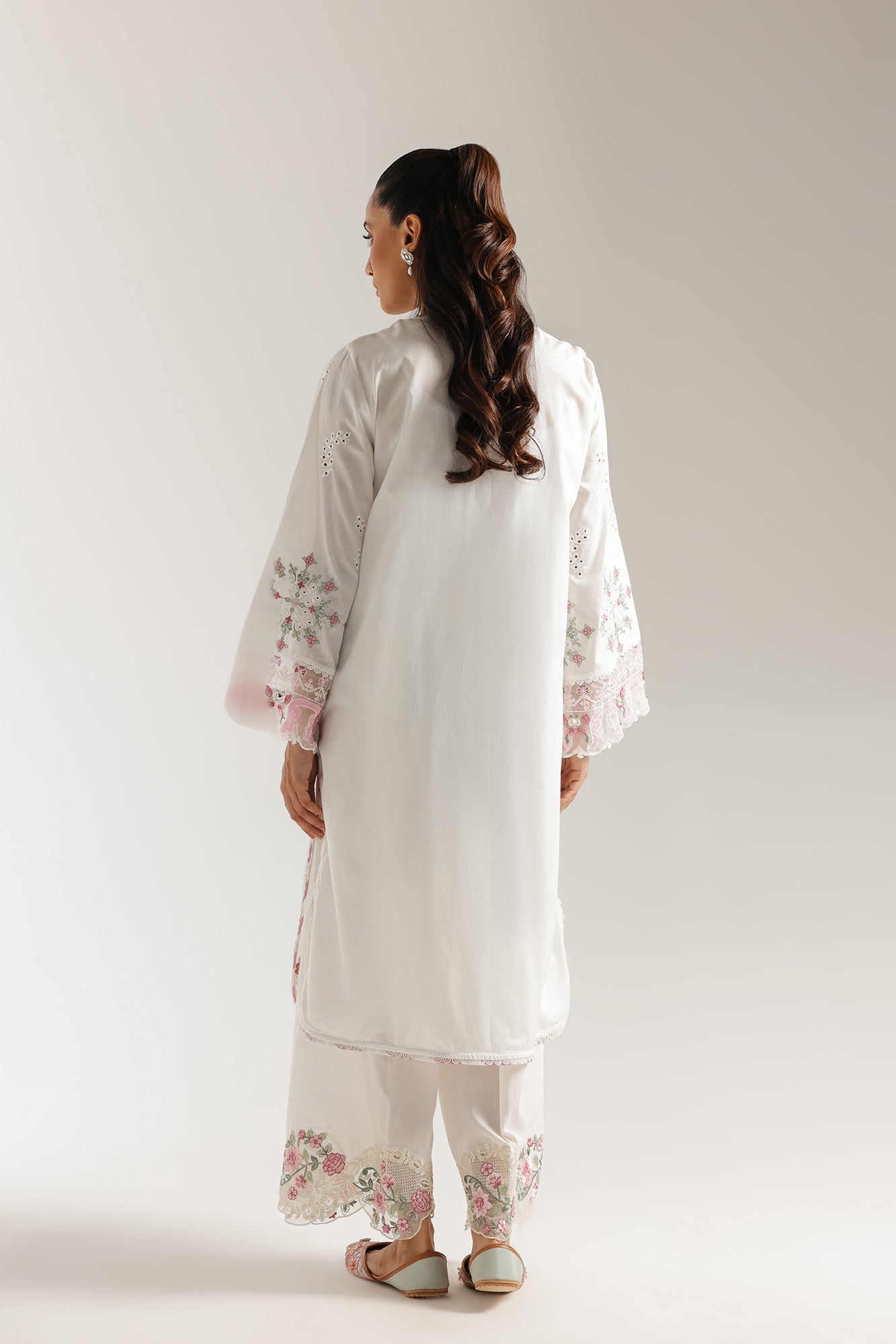 EMBROIDERED SUIT (E3393/103/003) - Image 3