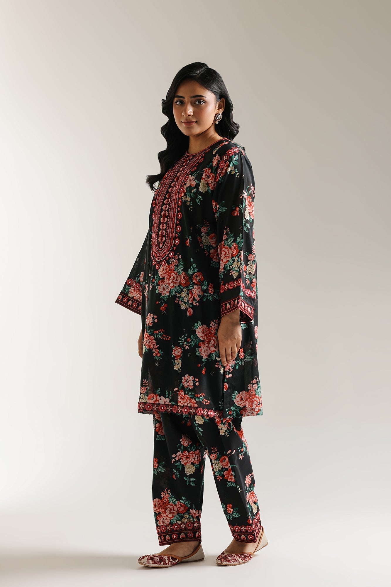 EMBROIDERED SUIT (E3405/103/902) - Image 2