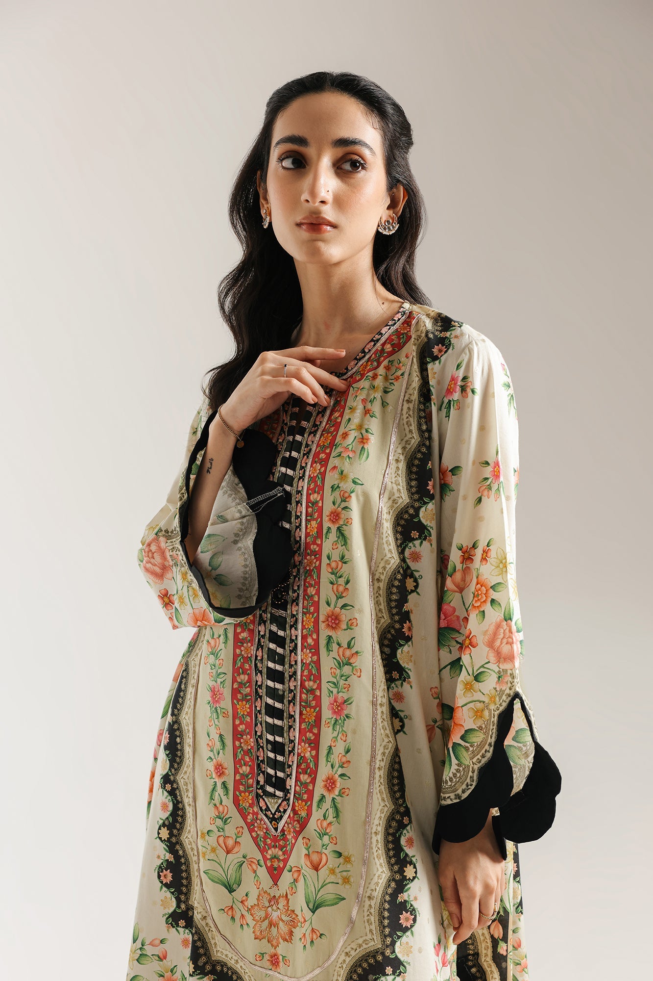 EMBROIDERED SUIT (E3416/103/003) - Image 5