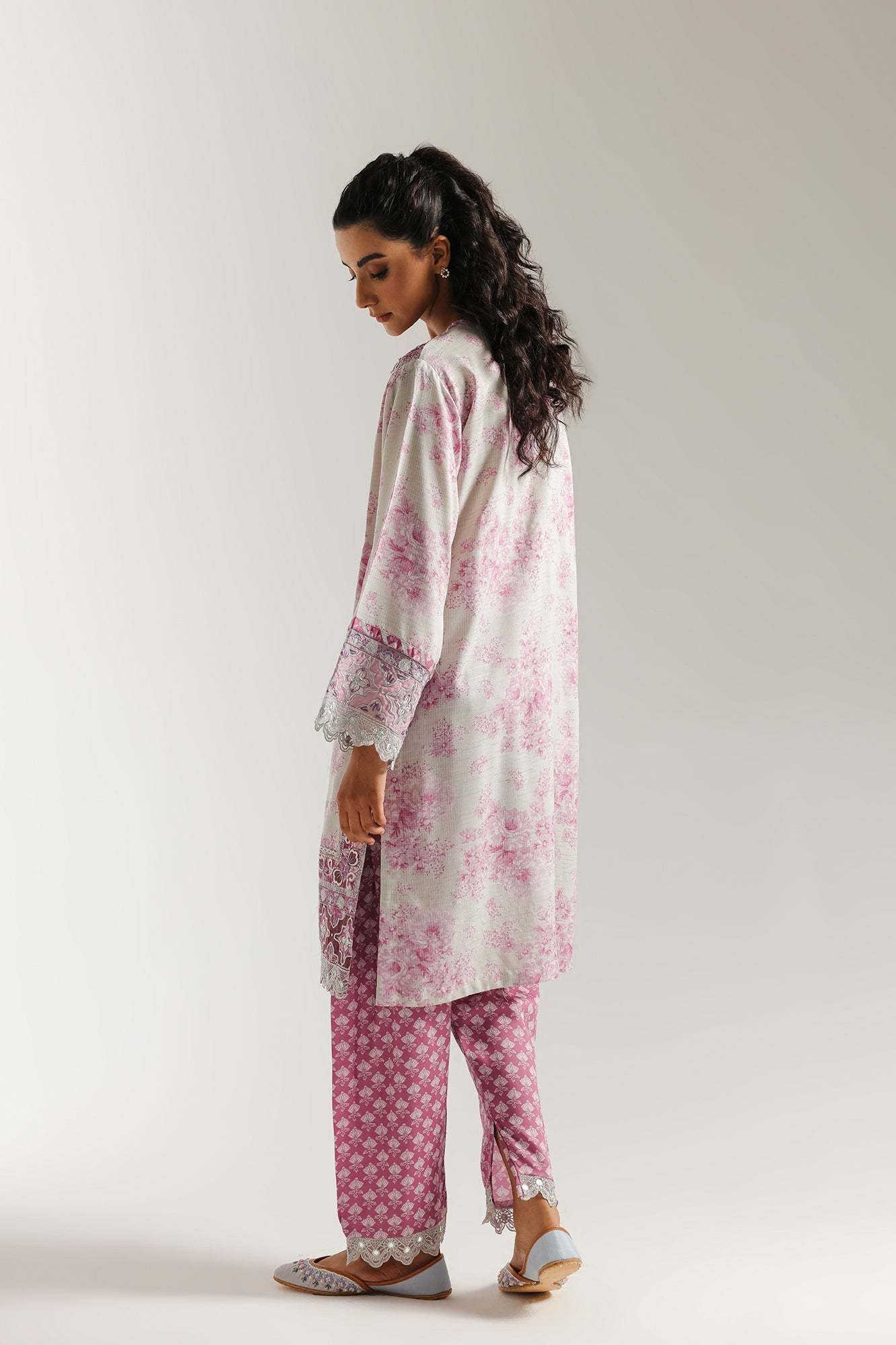EMBROIDERED SUIT (E3454/103/817) - Image 3