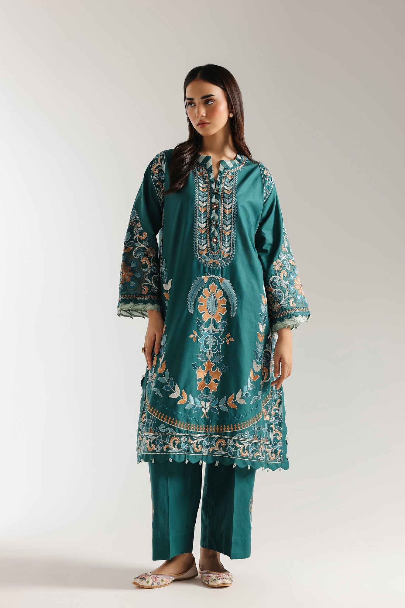 EMBROIDERED SUIT (E3458/103/711) - Image 2
