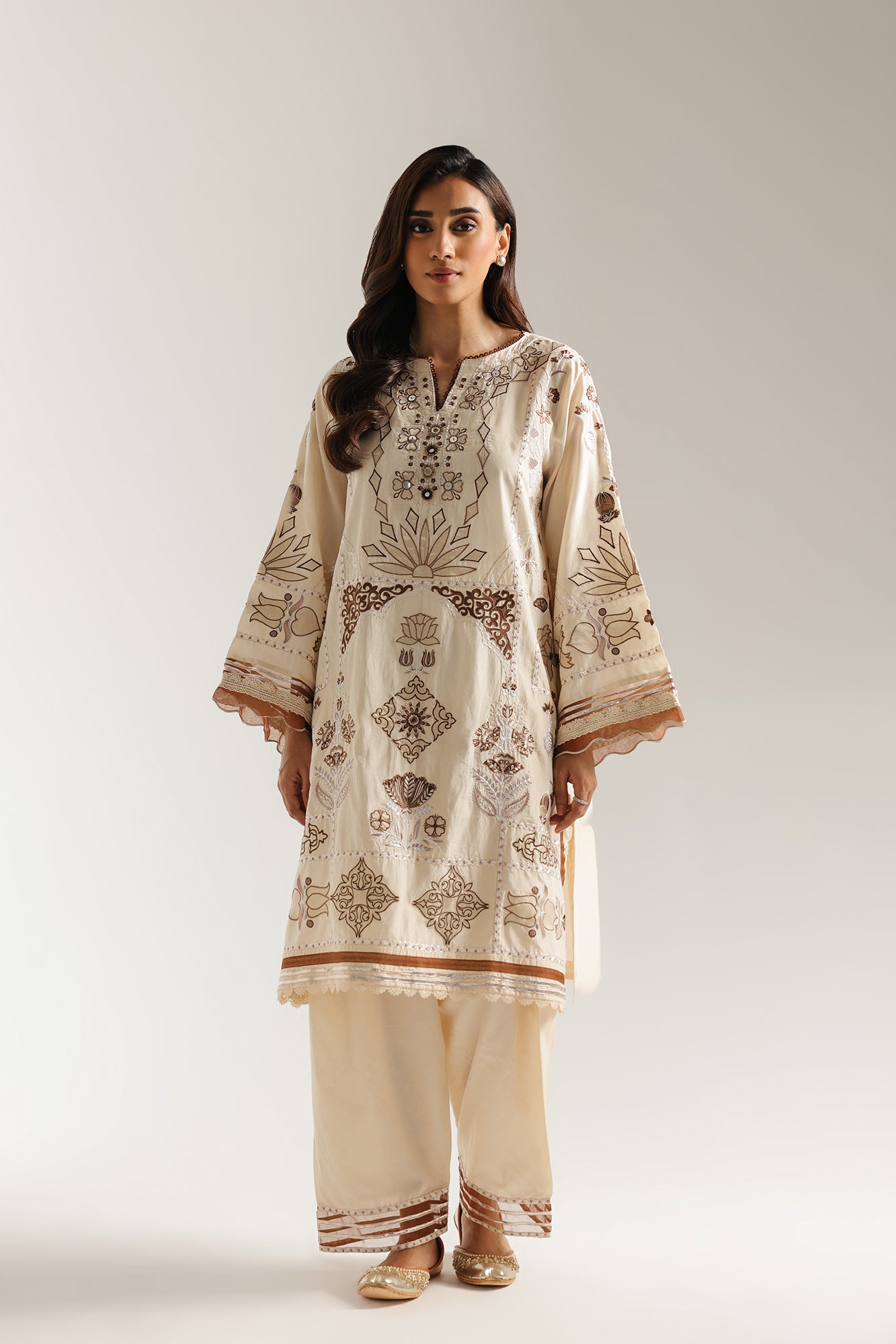 EMBROIDERED SUIT (E3459/103/112) - Image 2