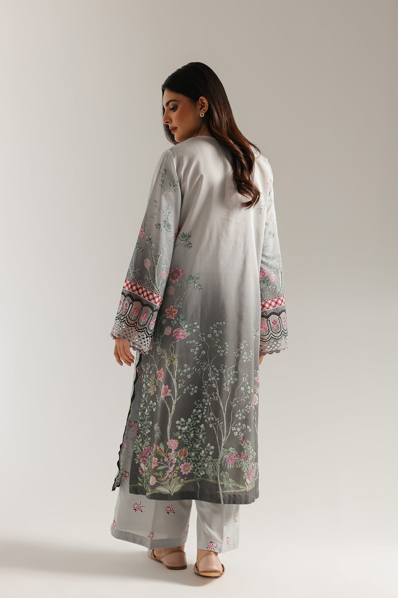 EMBROIDERED SUIT (E3469/103/817) - Image 3