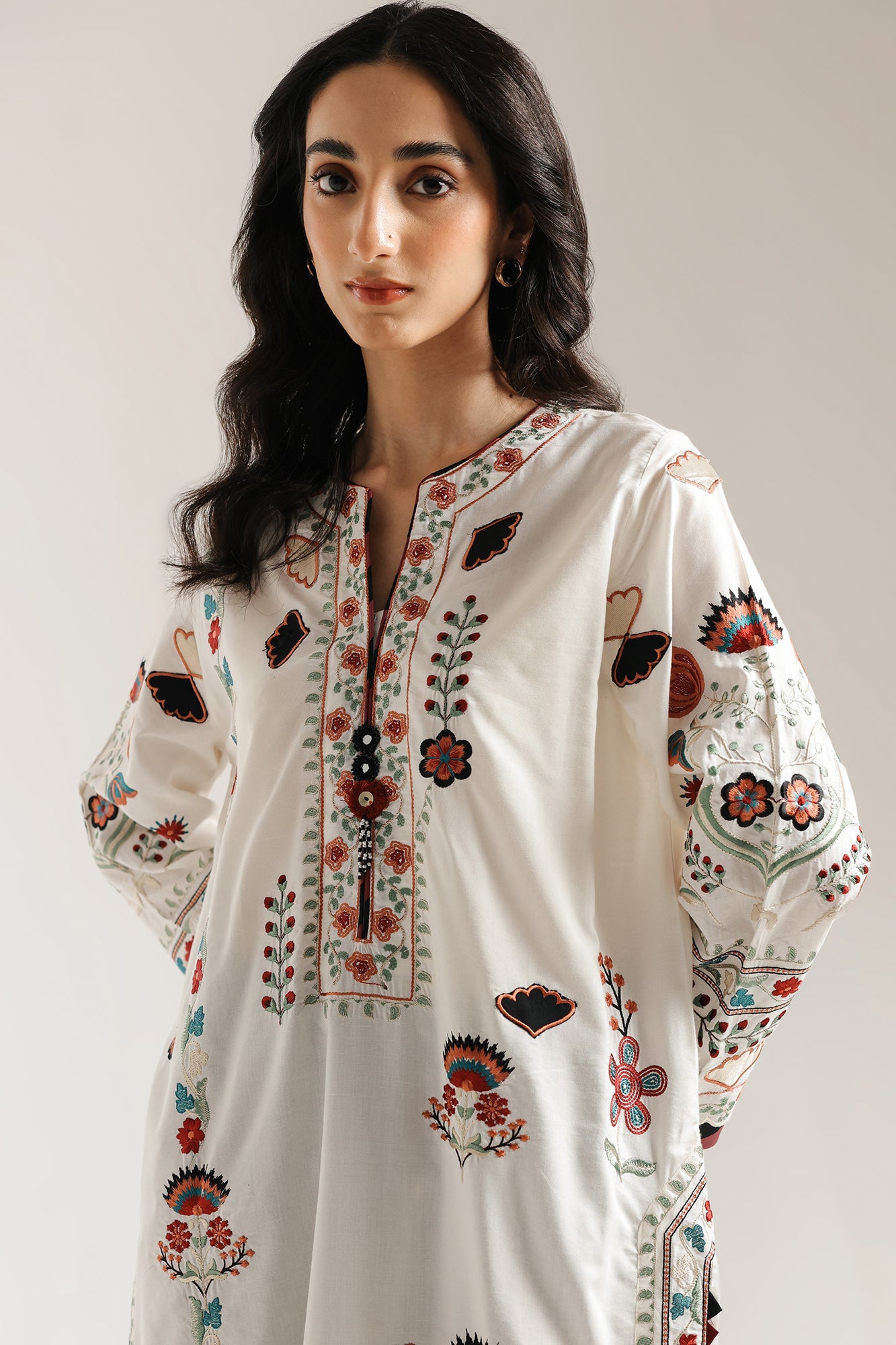 EMBROIDERED SUIT (E3478/103/003) - Image 2