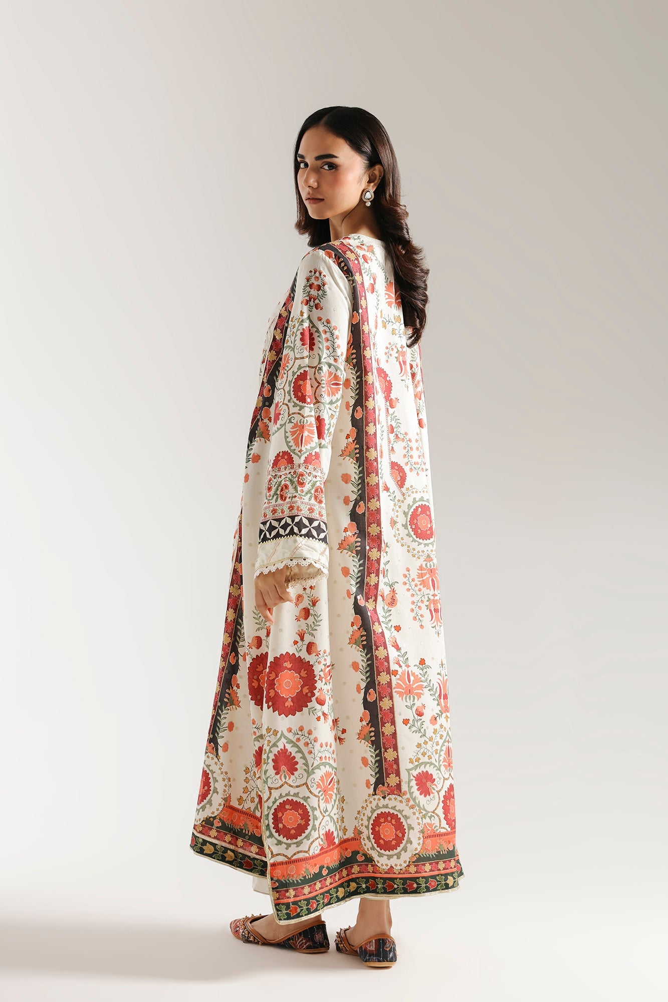 EMBROIDERED SUIT (E3484/103/005) - Image 4