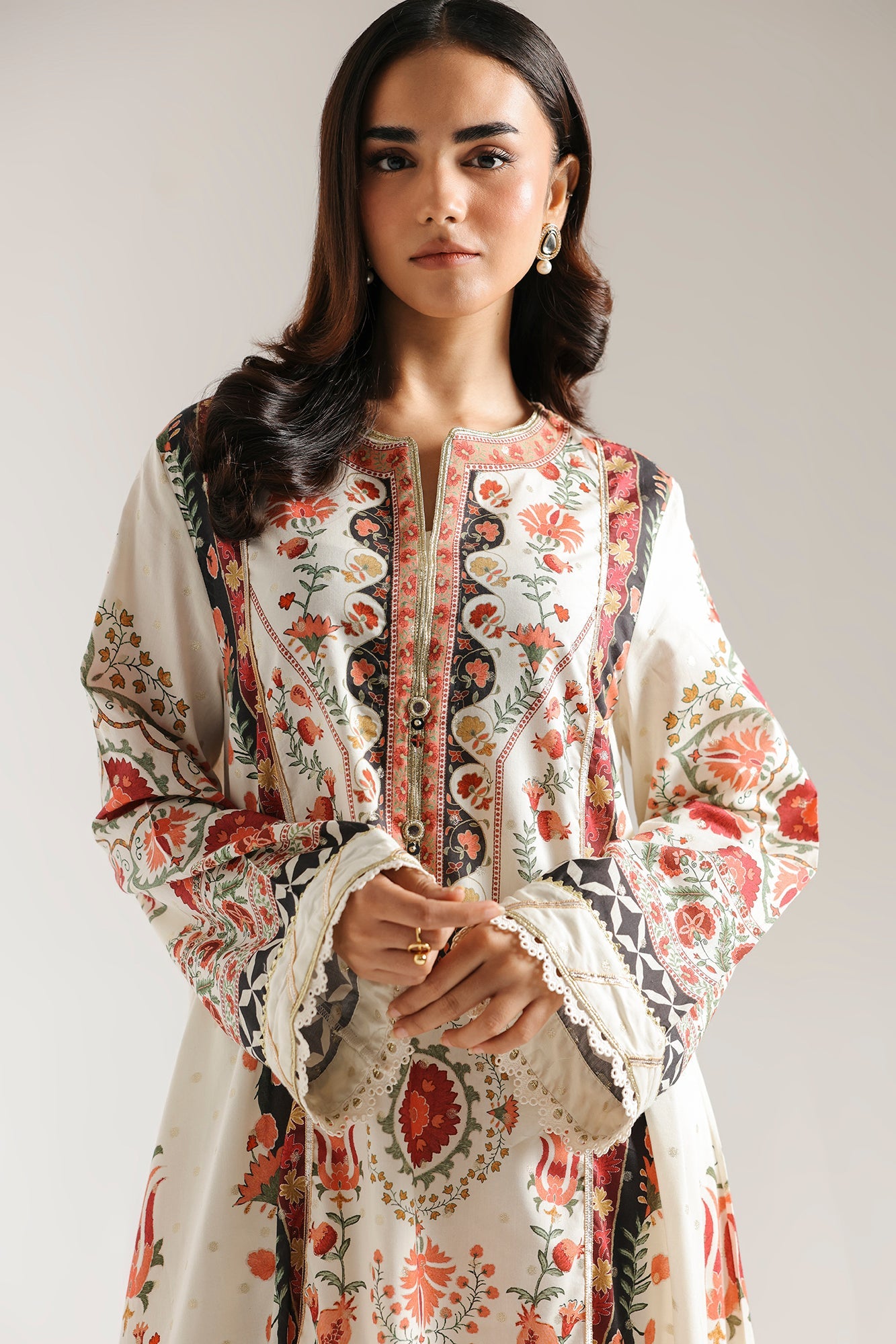 EMBROIDERED SUIT (E3484/103/005) - Image 5