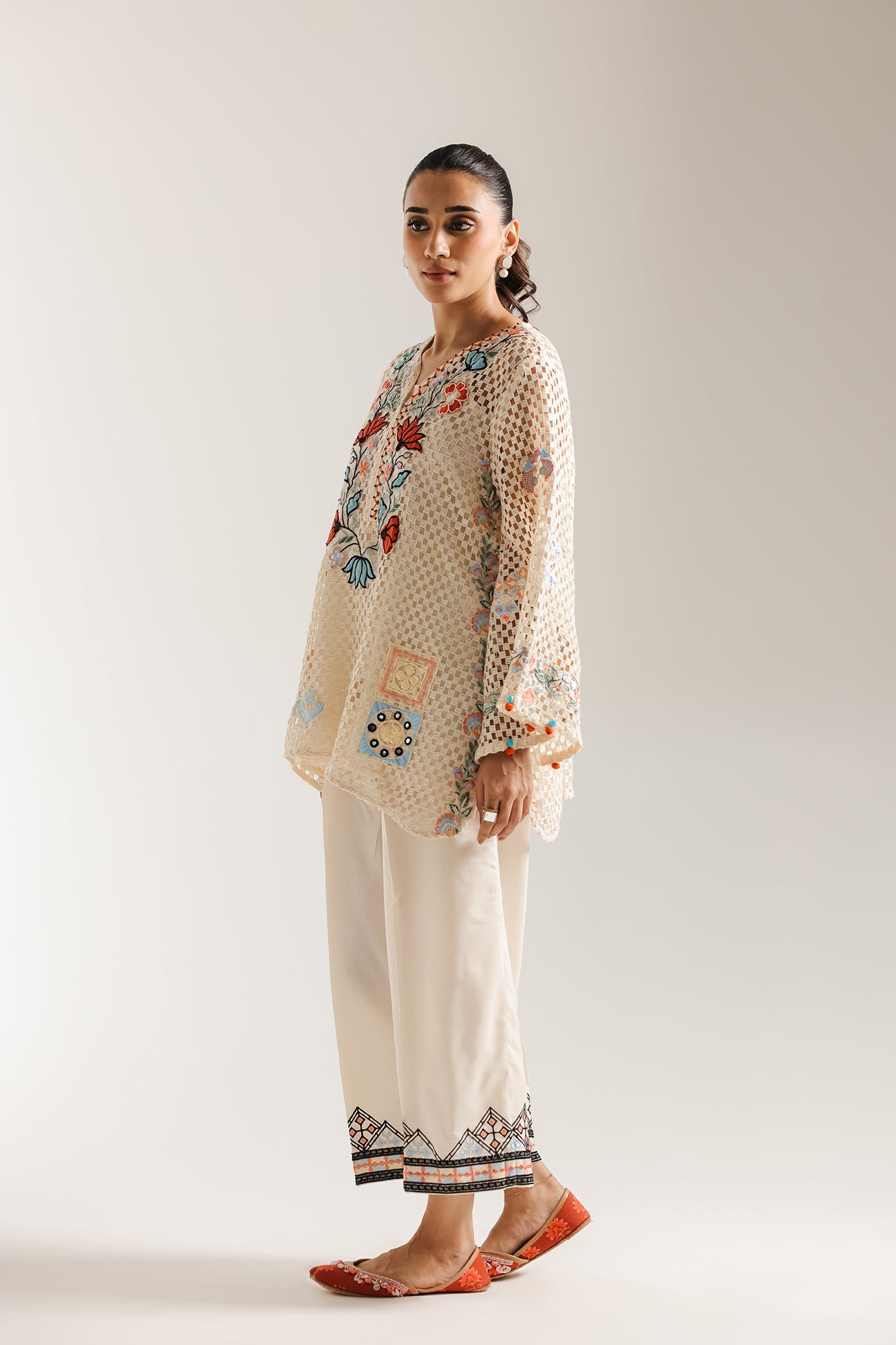 EMBROIDERED SUIT (E3485/103/002) - Image 2