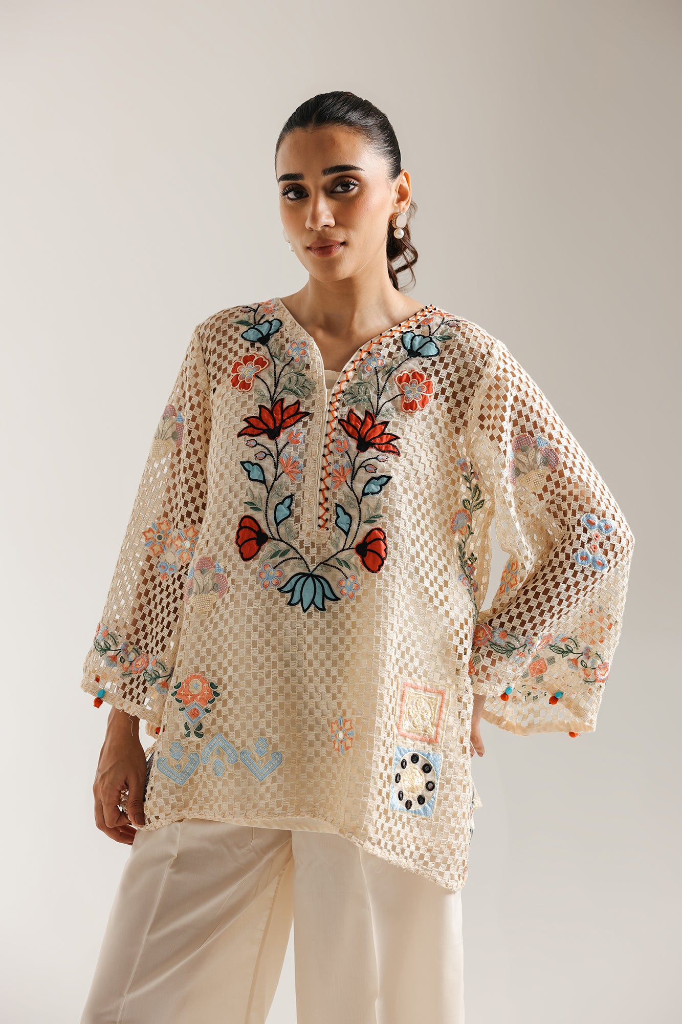 EMBROIDERED SUIT (E3485/103/002) - Image 4