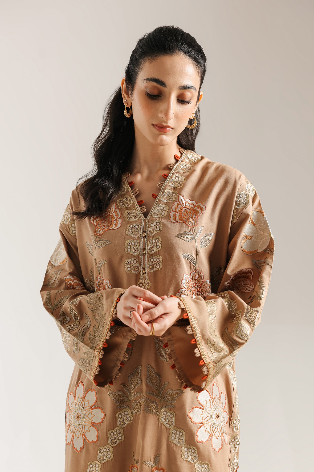 EMBROIDERED SUIT (E3496/103/329) - Image 4