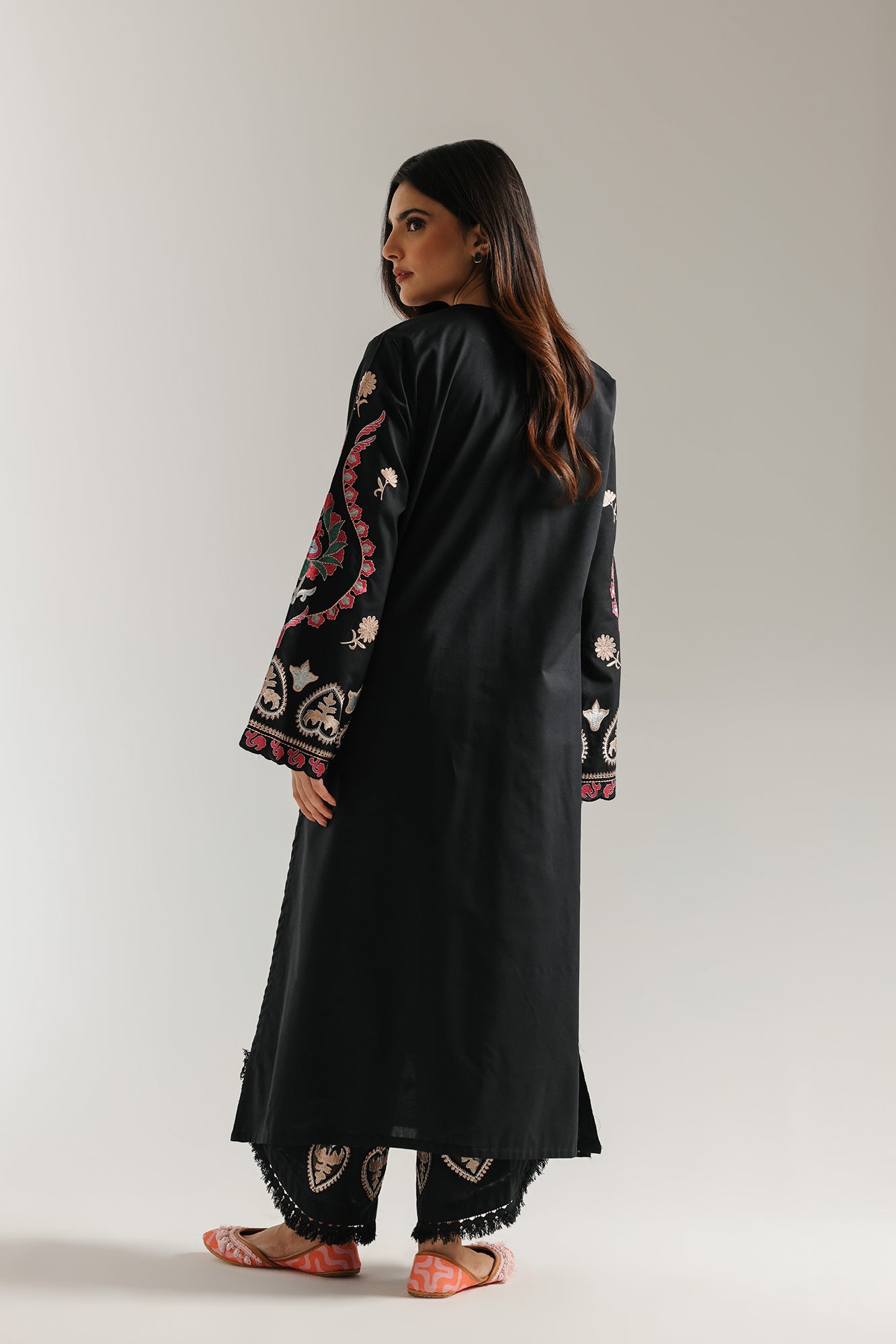 EMBROIDERED SUIT (E3497/103/902) - Image 4