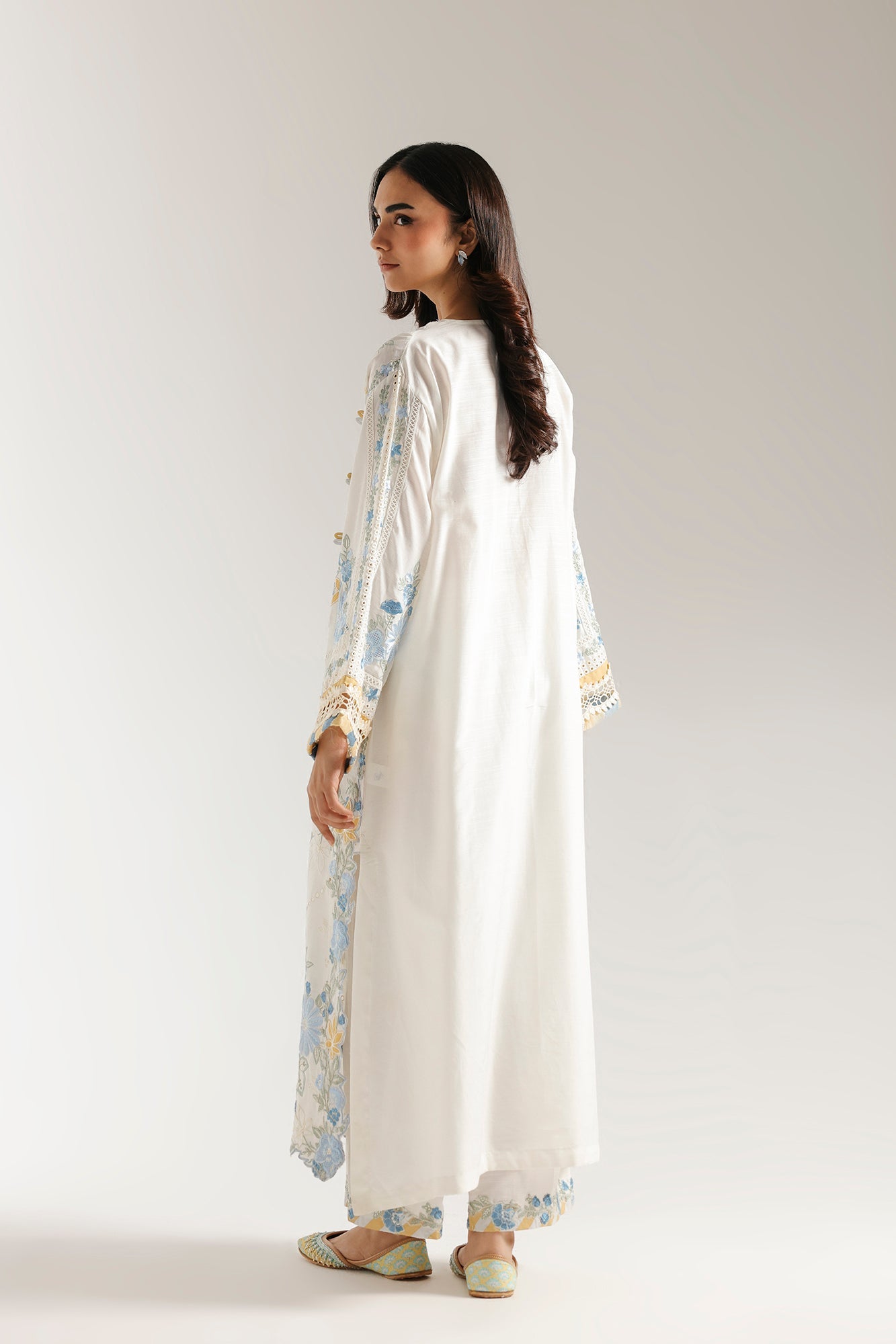 EMBROIDERED SUIT (E3509/103/003) - Image 4
