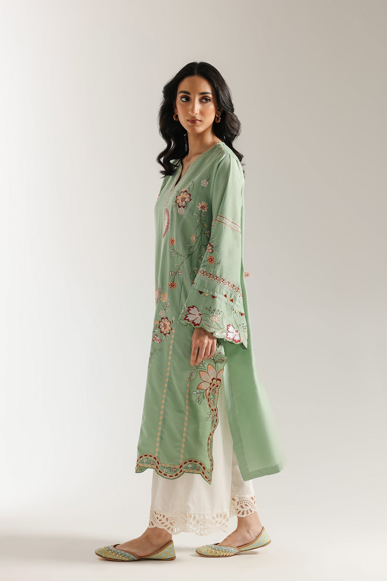 EMBROIDERED SUIT (E3510/103/126) - Image 3