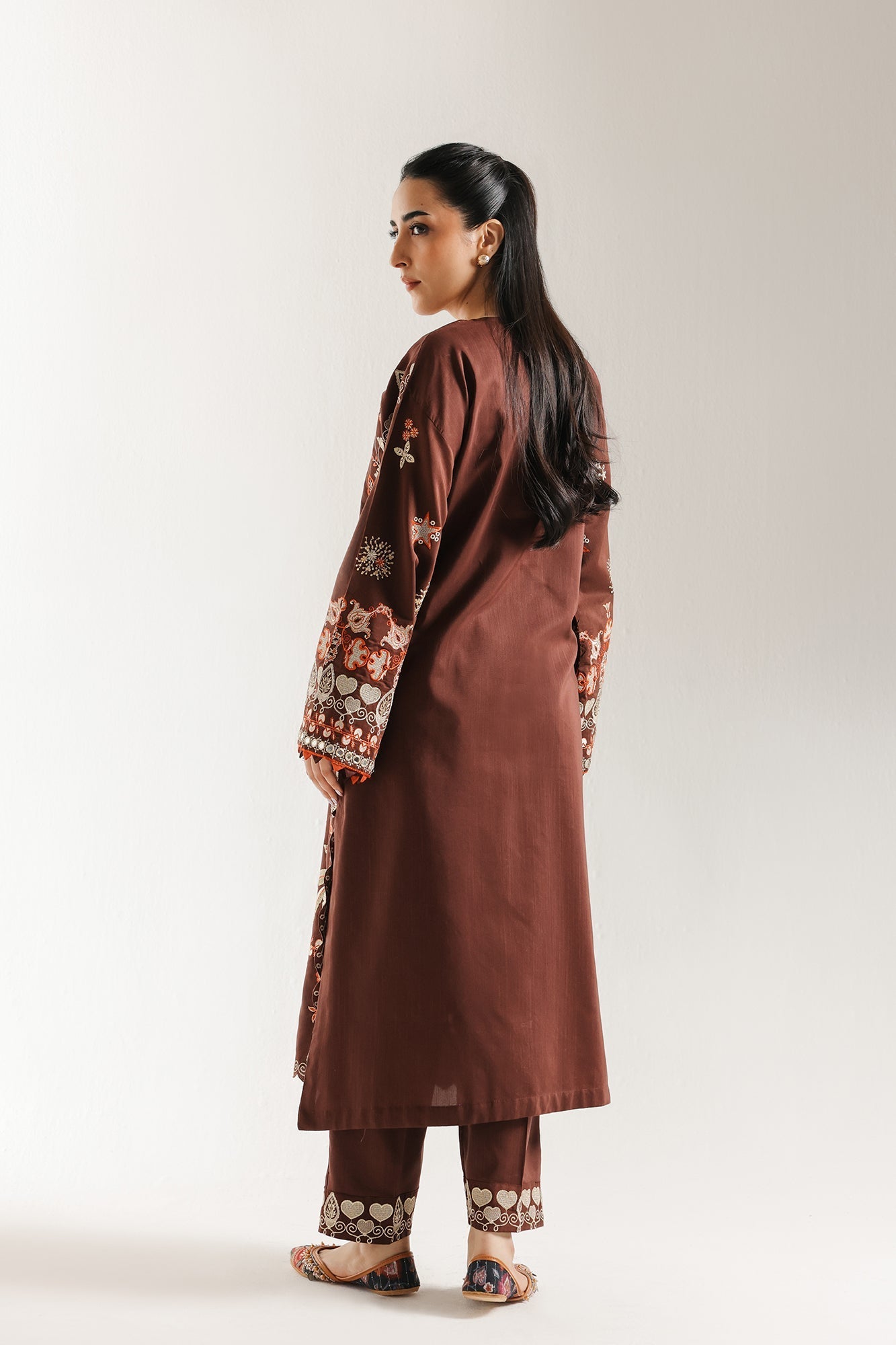EMBROIDERED SUIT (E3519/103/823) - Image 3
