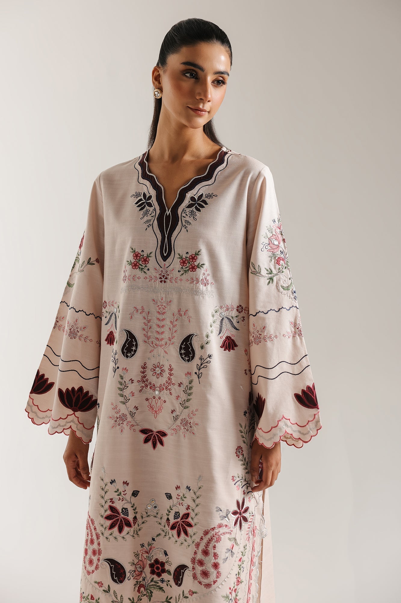 EMBROIDERED SUIT (E3602/103/329) - Image 5