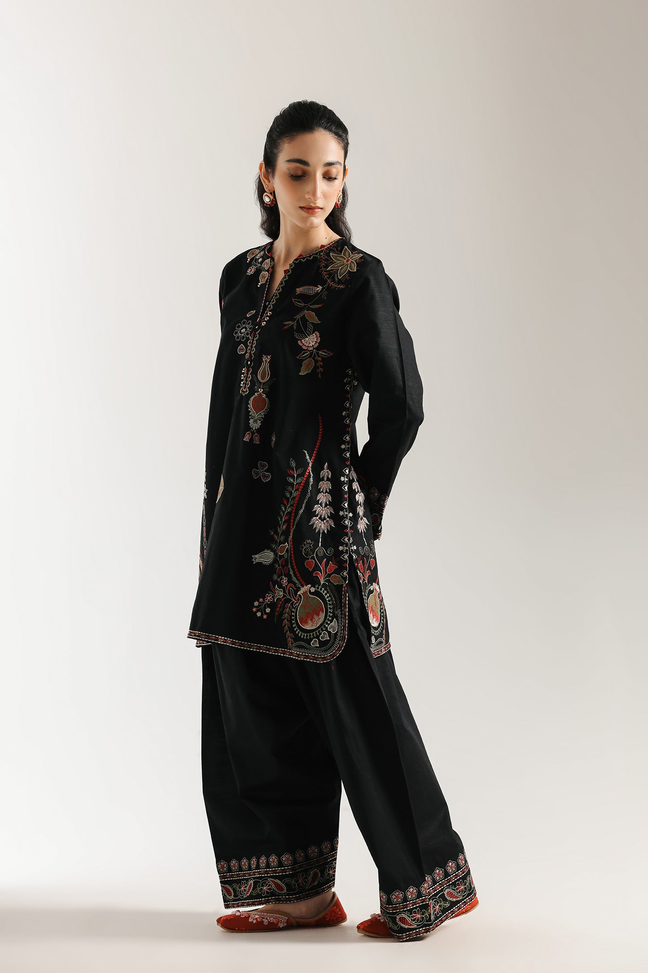 EMBROIDERED SUIT (E3607/103/902) - Image 3
