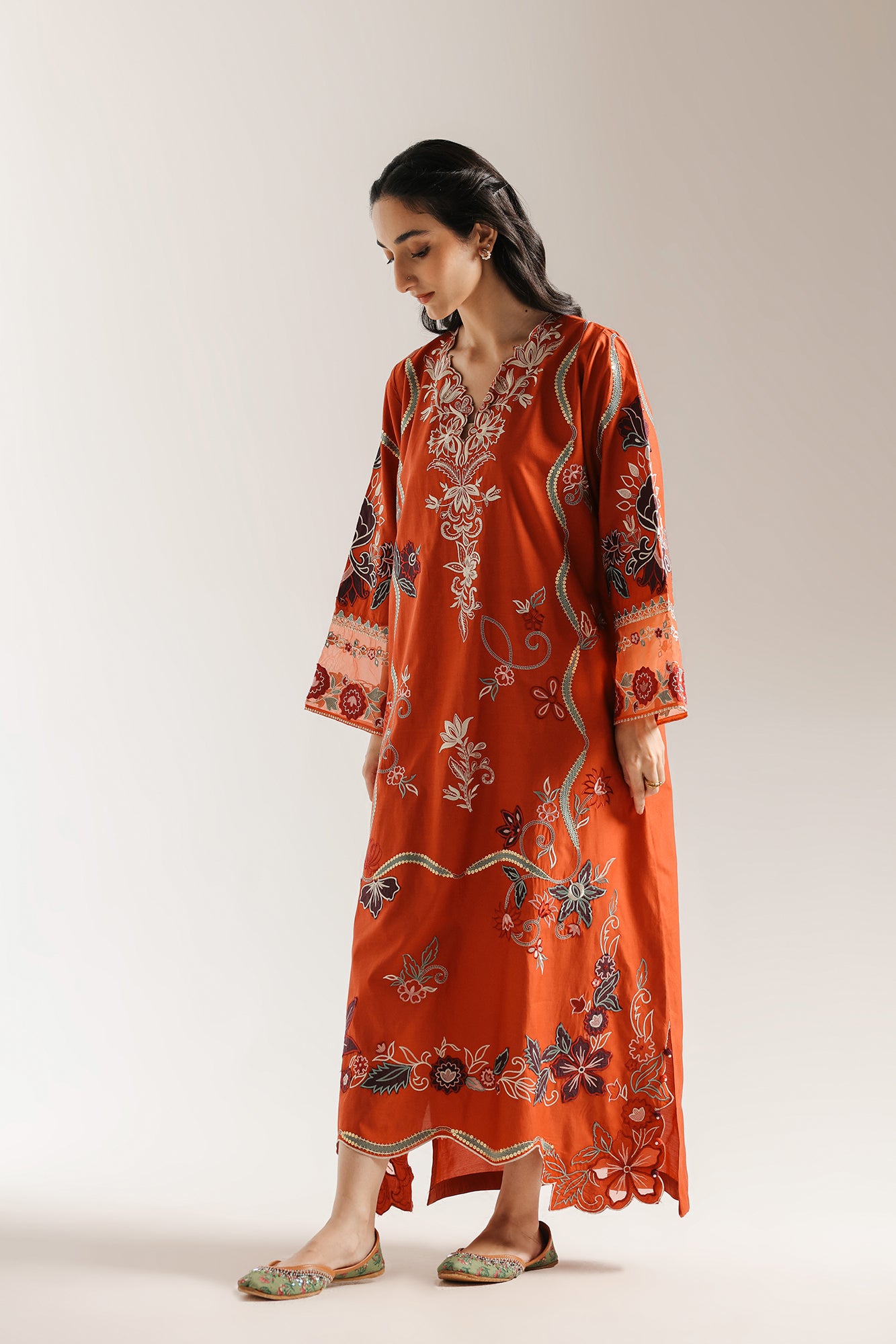 EMBROIDERED SHIRT (E3623/103/212)