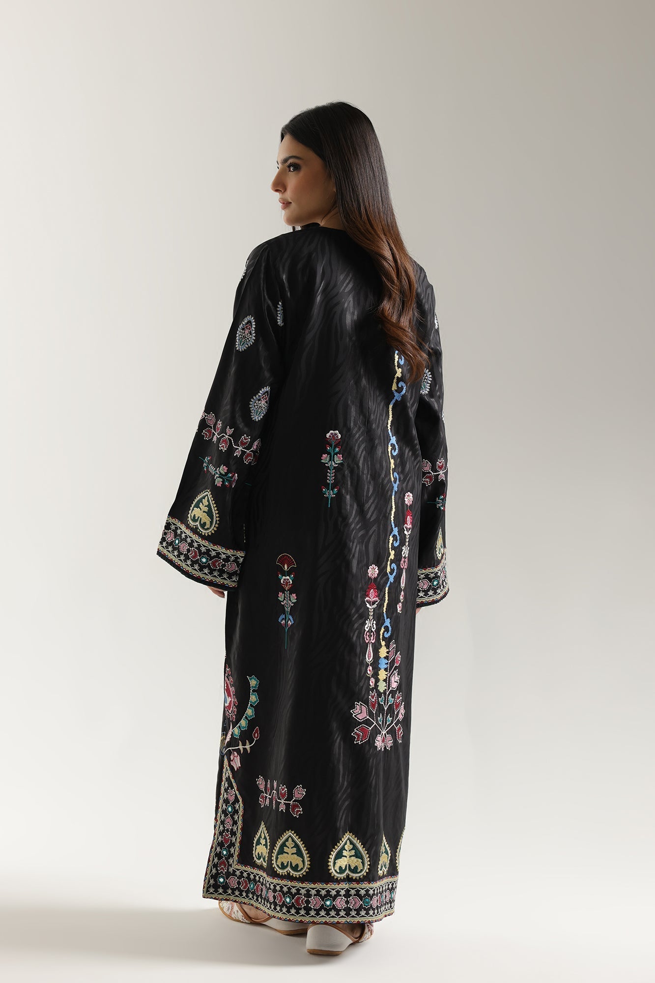 EMBROIDERED KAFTAN (E3637/103/902) - Image 4