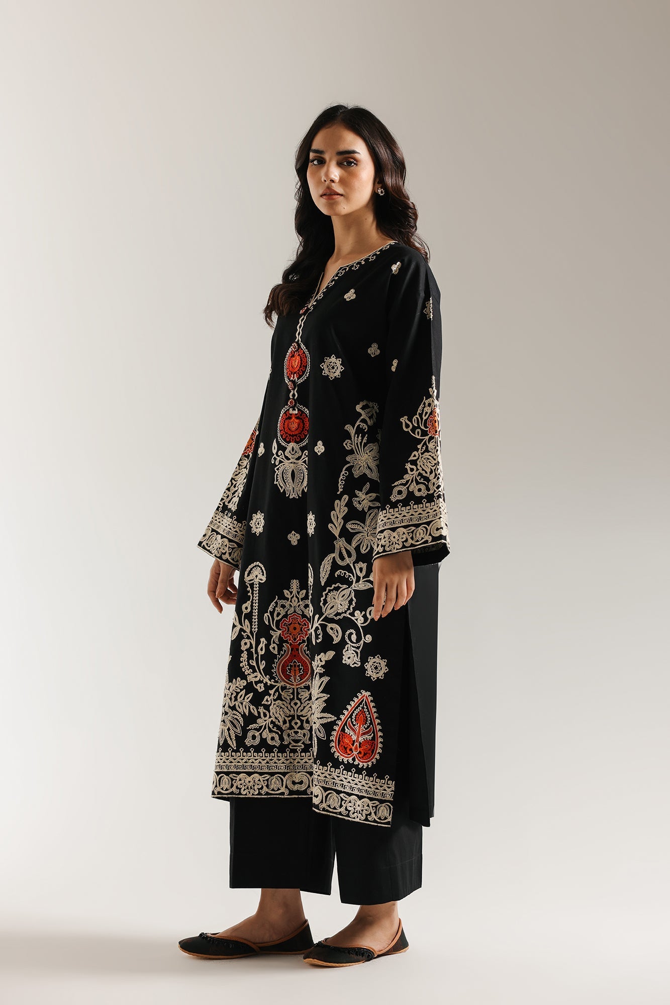 EMBROIDERED SUIT (E3650/103/902) - Image 3