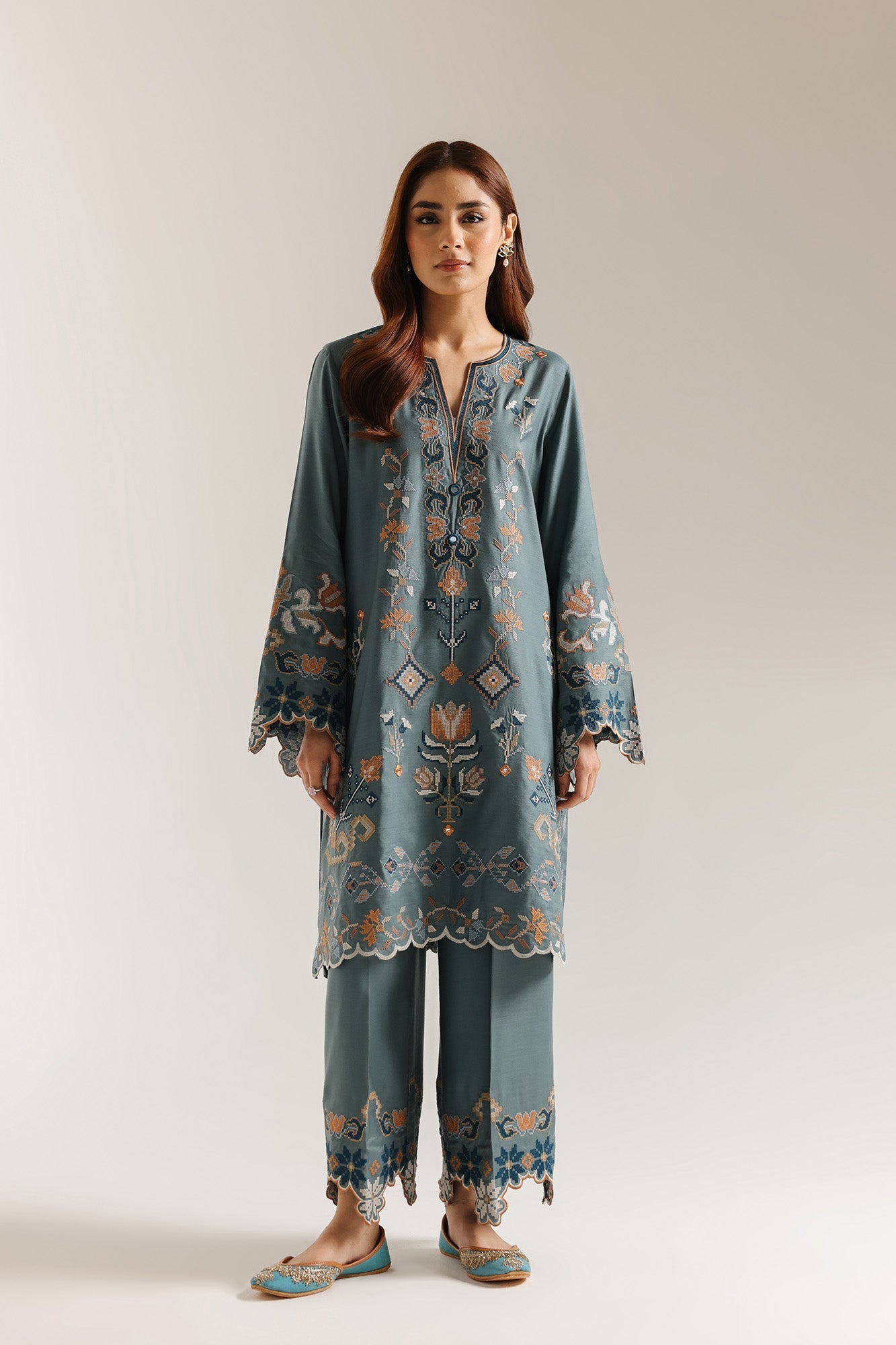 EMBROIDERED SUIT (E3655/103/613) - Image 2