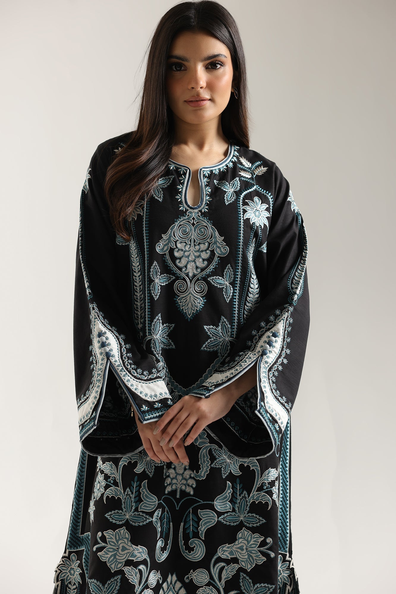 EMBROIDERED SHIRT (E3666/103/901) - Image 4