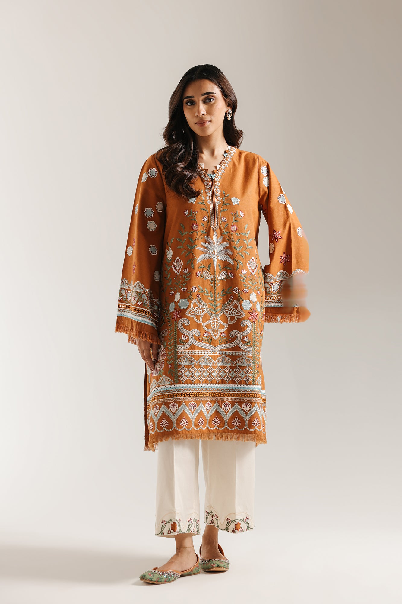 EMBROIDERED SUIT (E3680/103/220) - Image 2