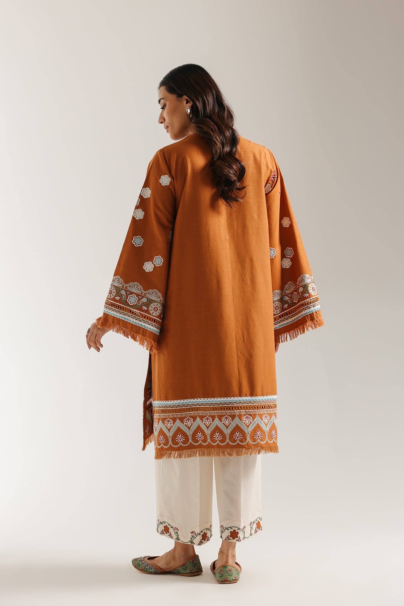 EMBROIDERED SUIT (E3680/103/220) - Image 3