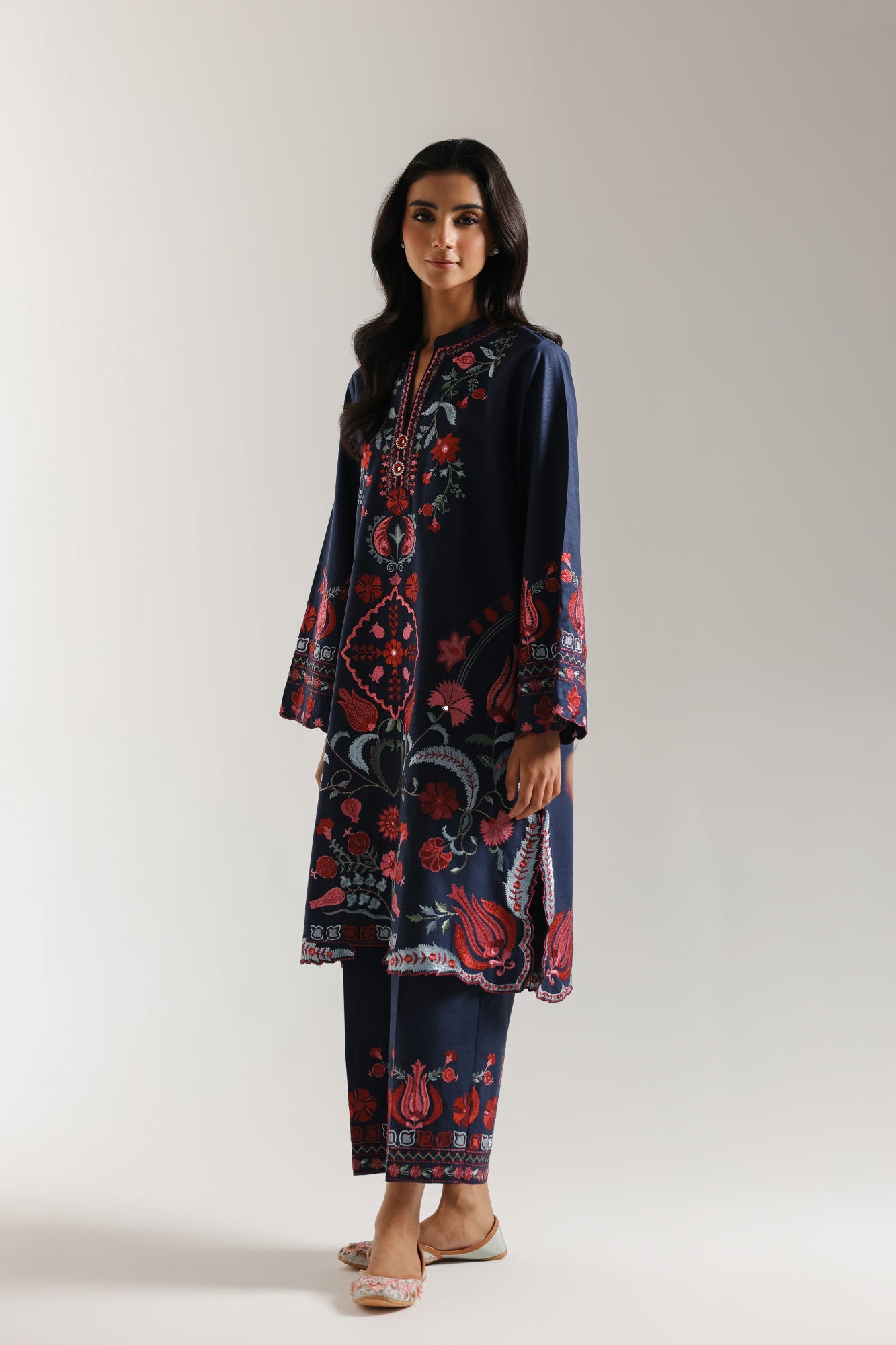EMBROIDERED SUIT (E3683/103/619) - Image 3