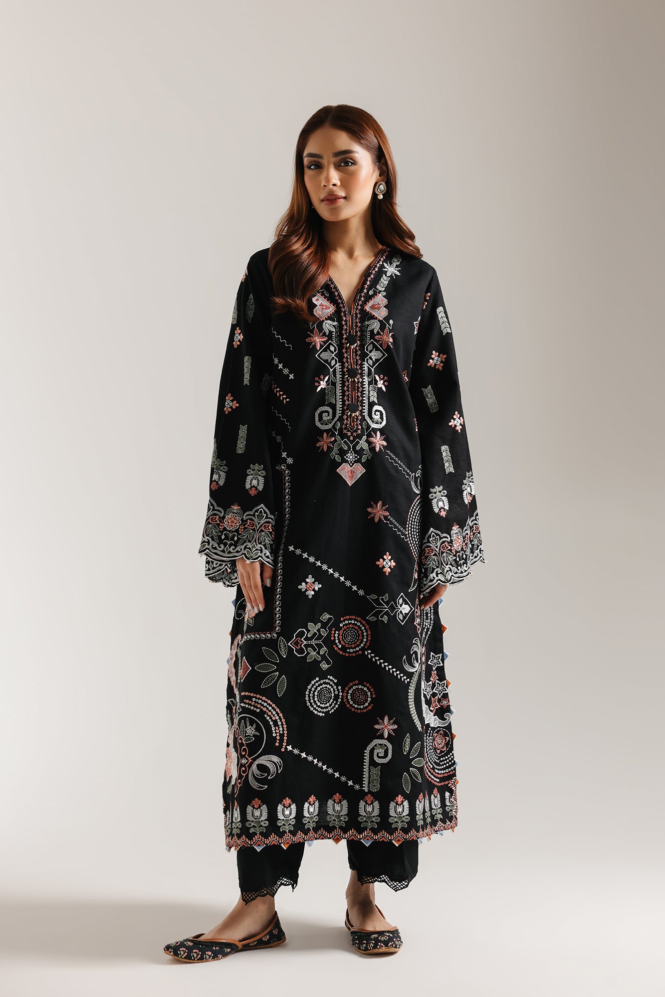 EMBROIDERED SUIT (E3712/103/901) - Image 2