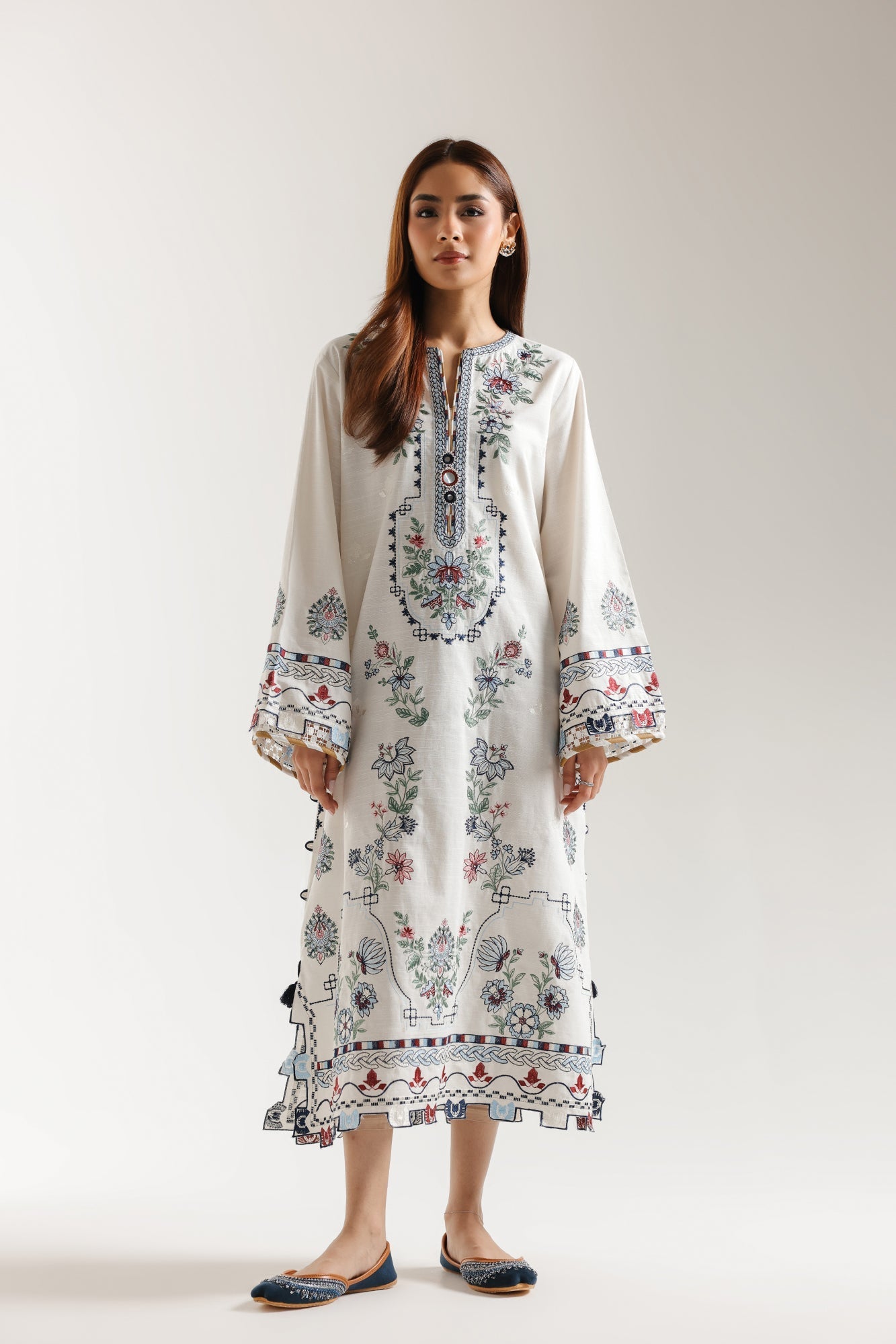 EMBROIDERED SHIRT (E3714/103/003) - Image 2