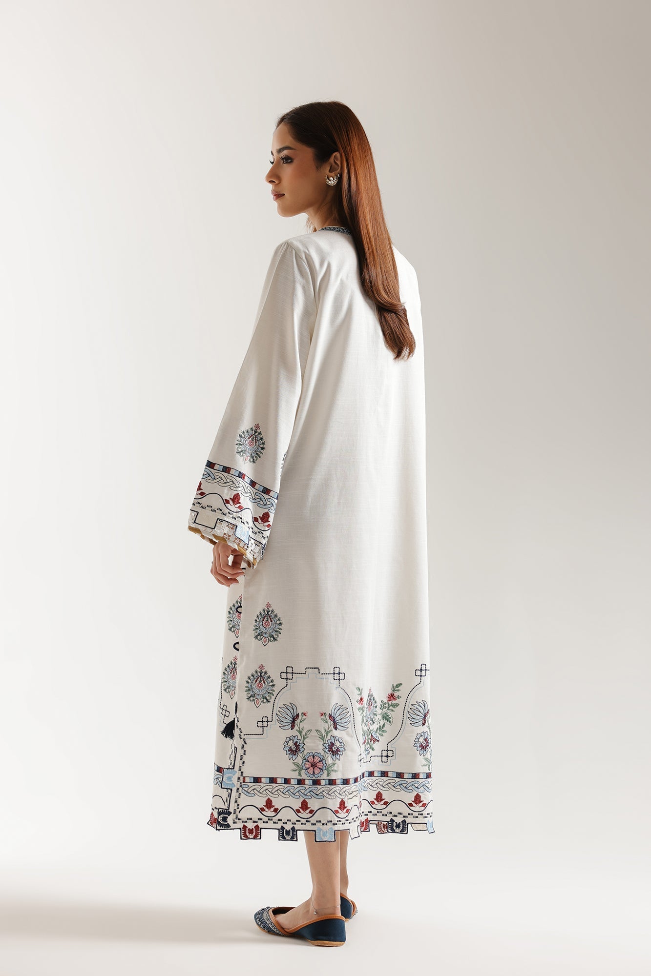 EMBROIDERED SHIRT (E3714/103/003) - Image 4