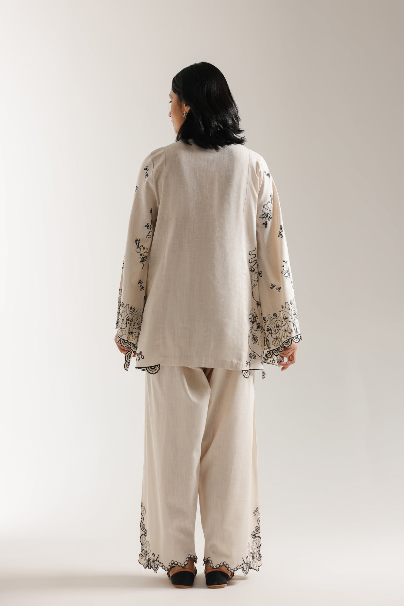 EMBROIDERED SUIT (E3740/103/003) - Image 3