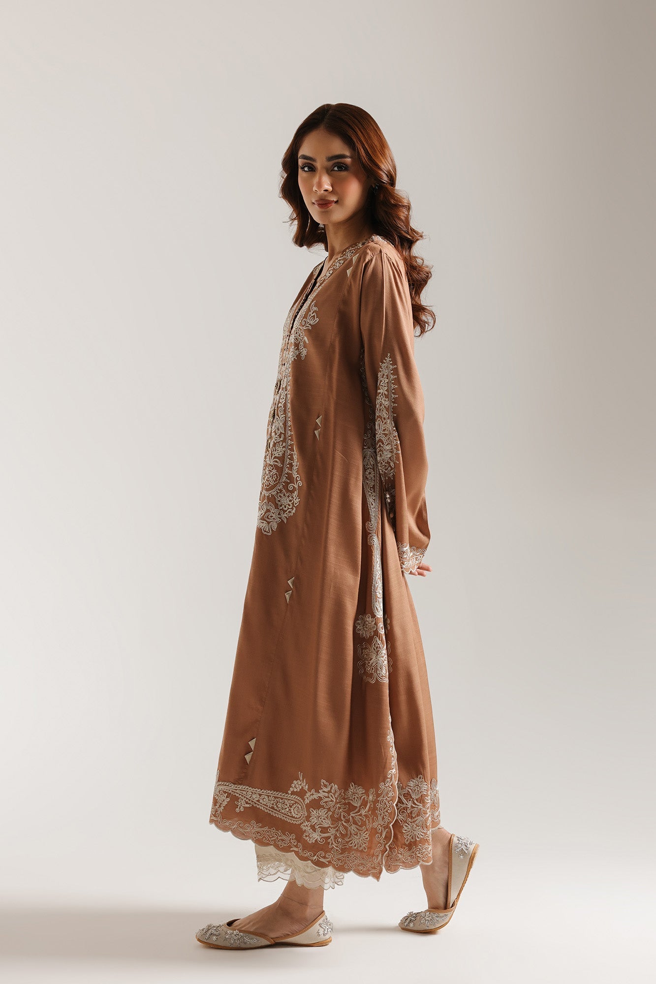 EMBROIDERED SUIT (E3775/103/806) - Image 2