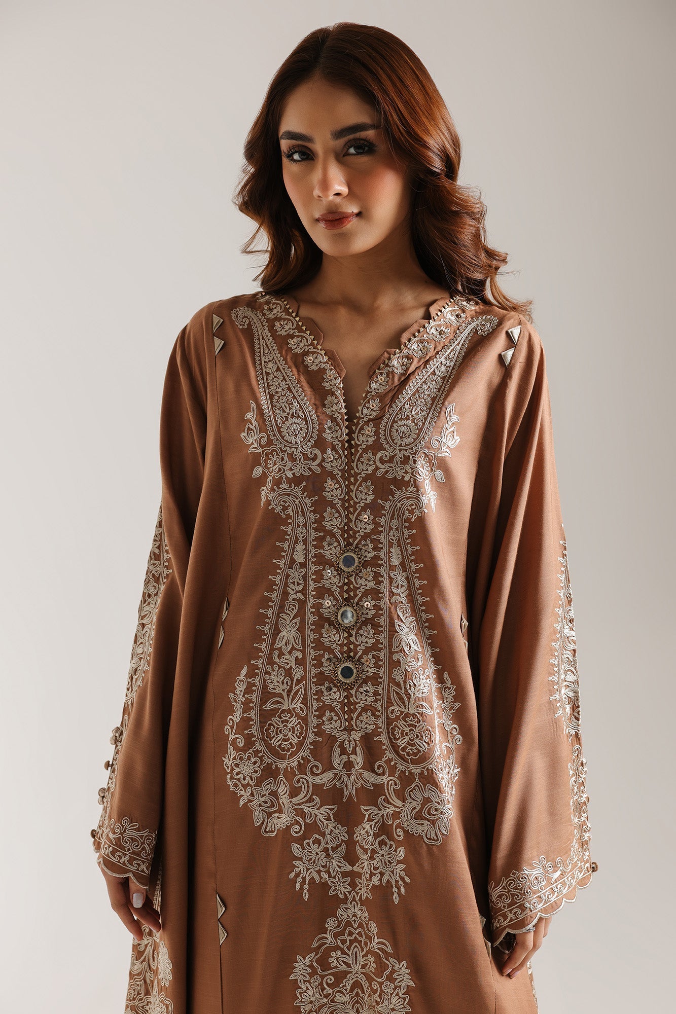 EMBROIDERED SUIT (E3775/103/806) - Image 4