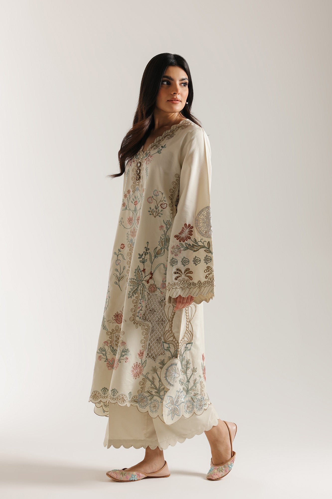 EMBROIDERED SUIT (E3802/103/006) - Image 3