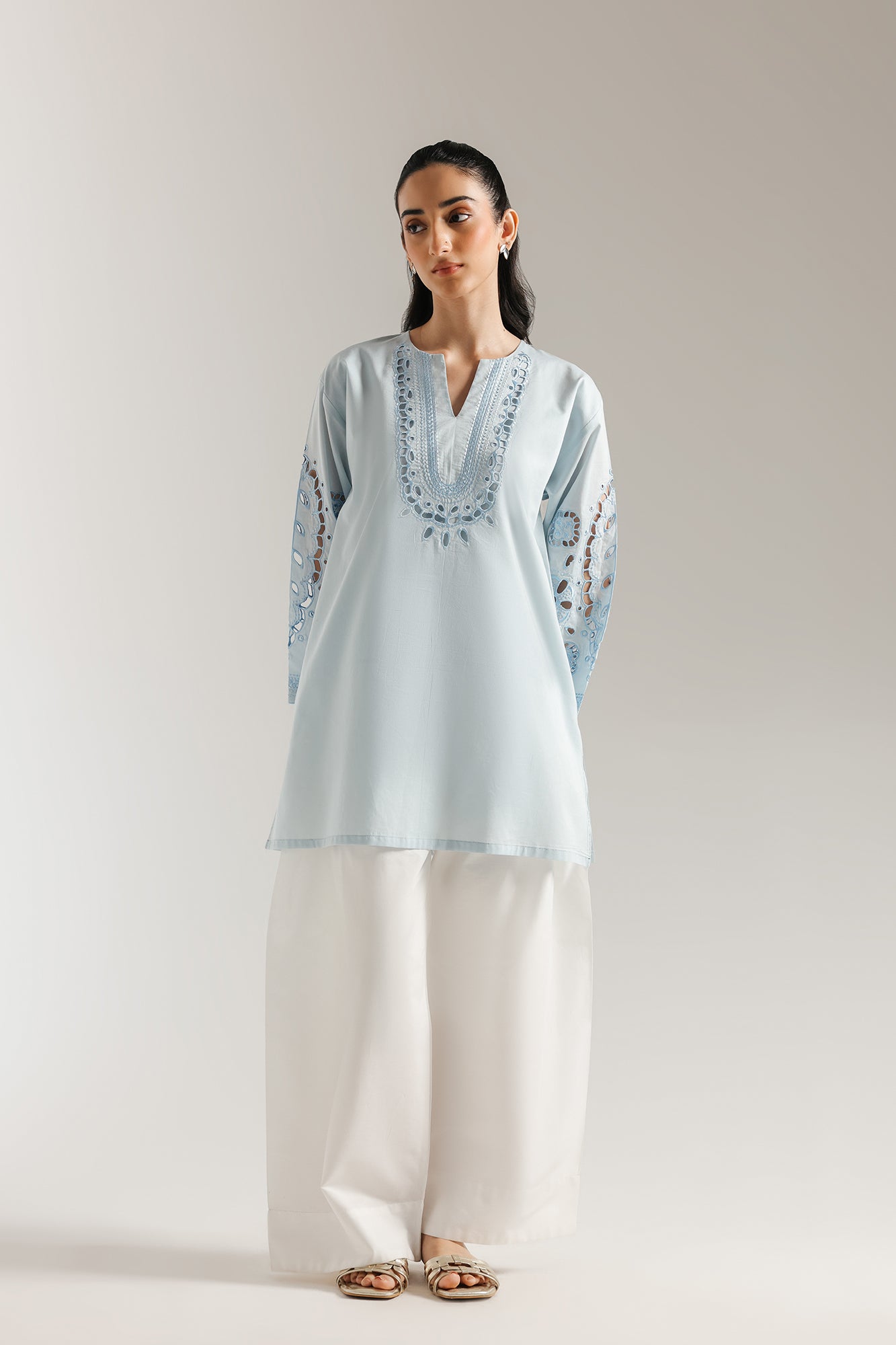 EMBROIDERED KURTI (E5849/102/635) - Image 2