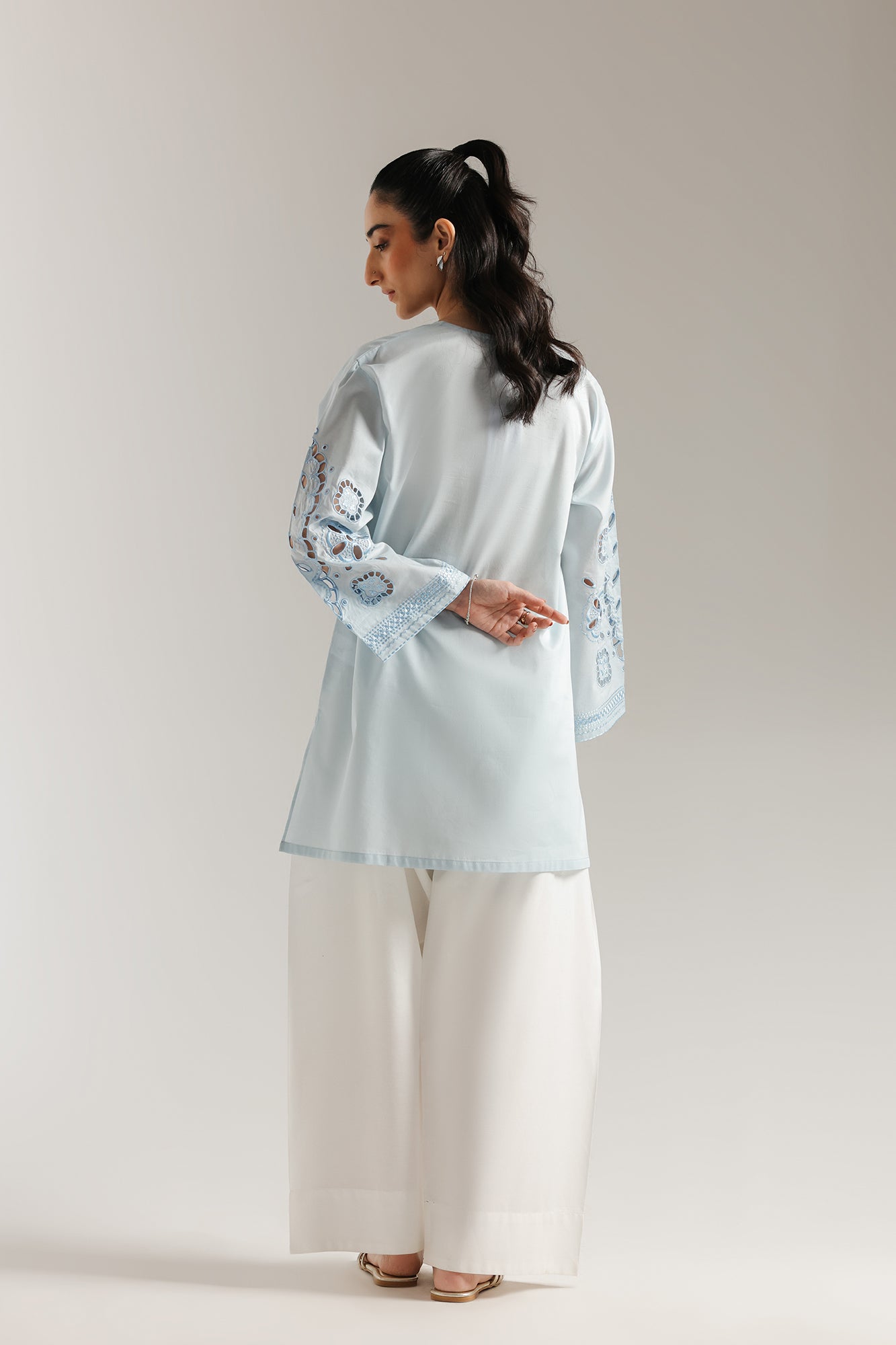 EMBROIDERED KURTI (E5849/102/635) - Image 3