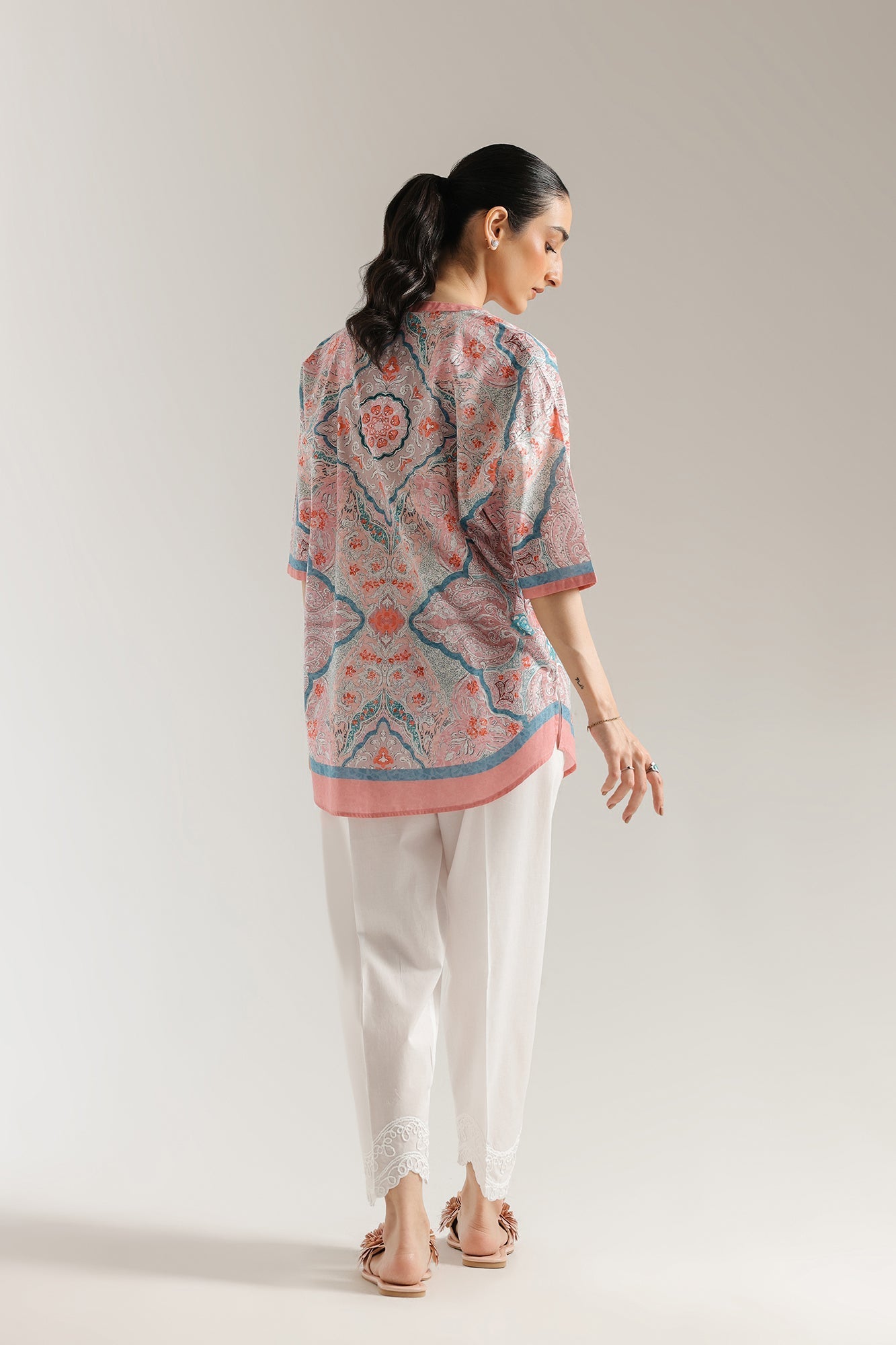 PRINTED KURTI (E5851/102/412) - Image 4