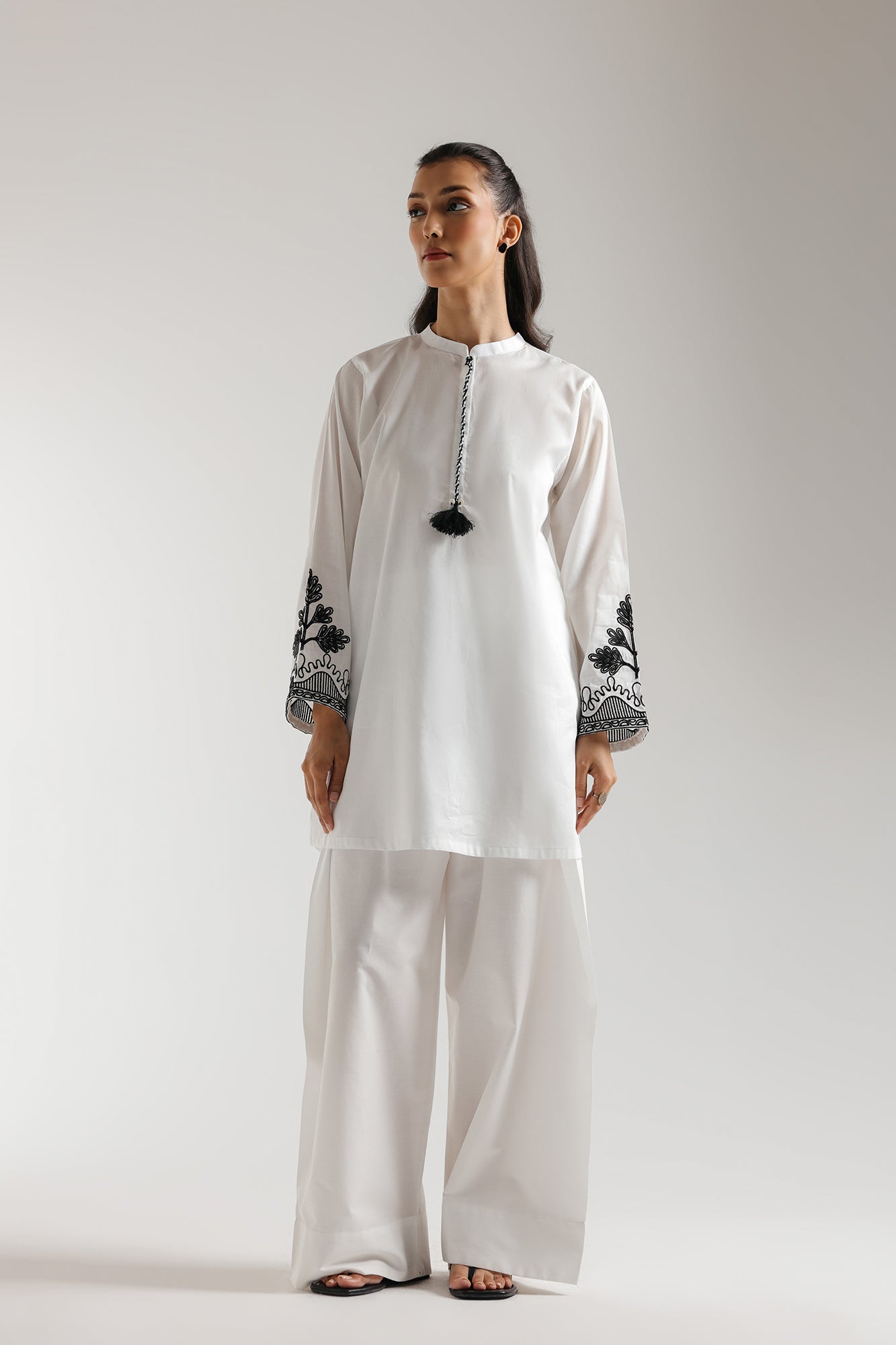 EMBROIDERED SHIRT (E5868/102/001) - Image 2