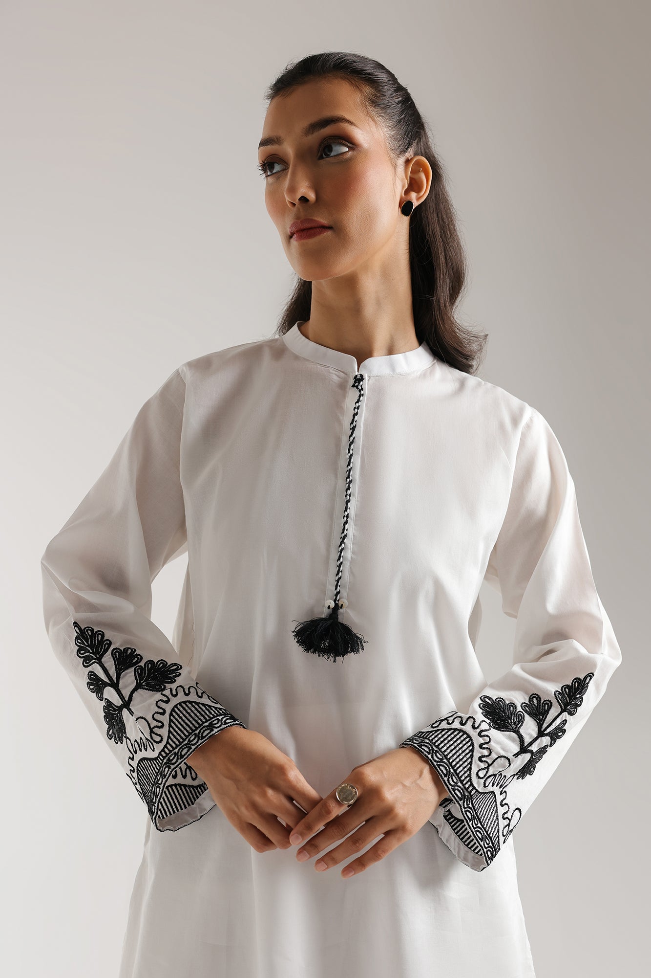 EMBROIDERED SHIRT (E5868/102/001) - Image 4