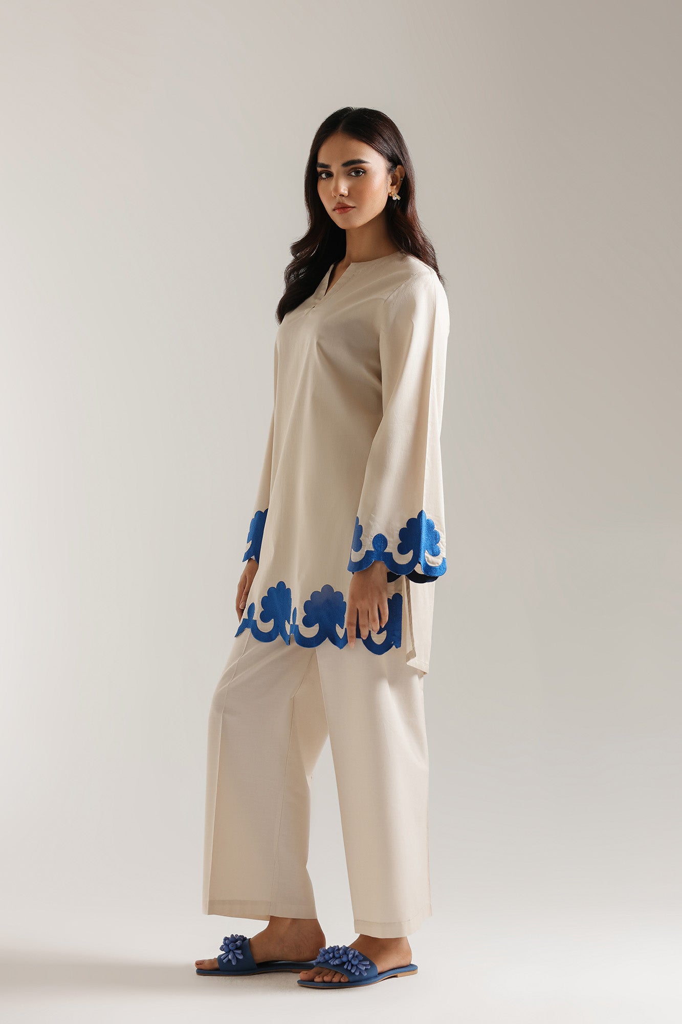EMBROIDERED SHIRT (E102/006/5877) - Image 3