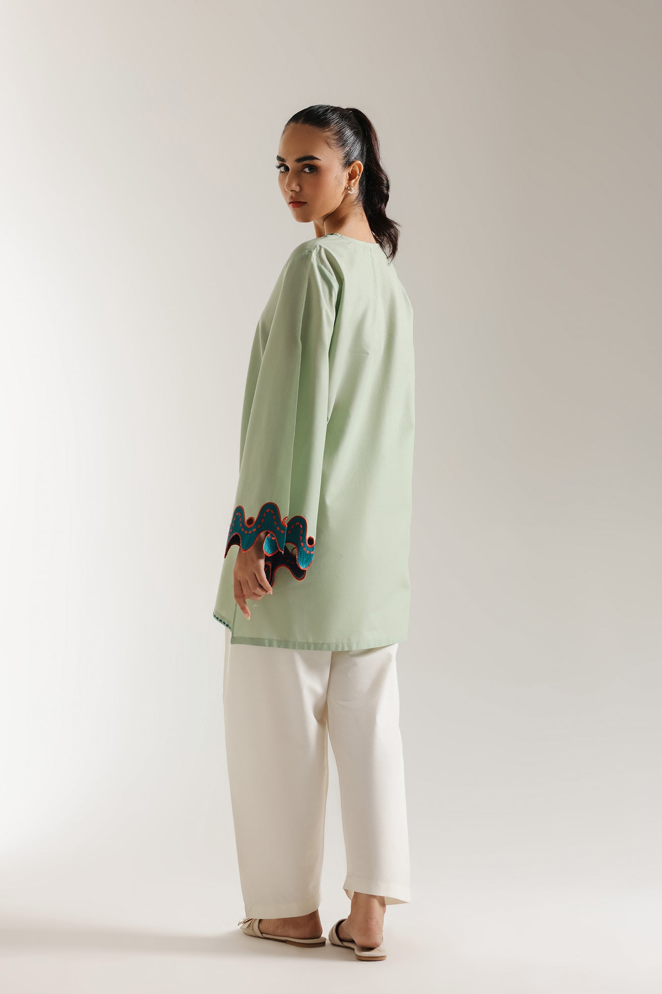EMBROIDERED SHIRT (E102/130/5881) - Image 3