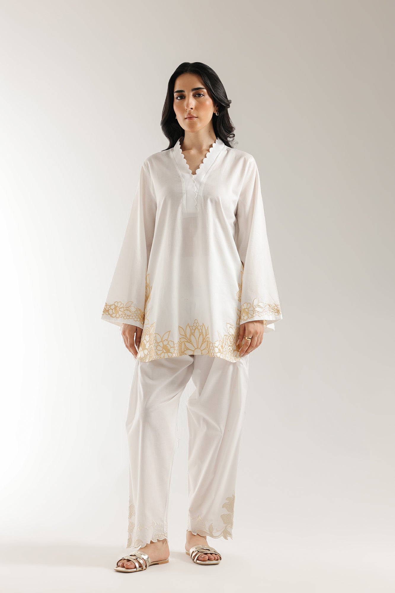 EMBROIDERED SHIRT (E5885/102/002) - Image 2