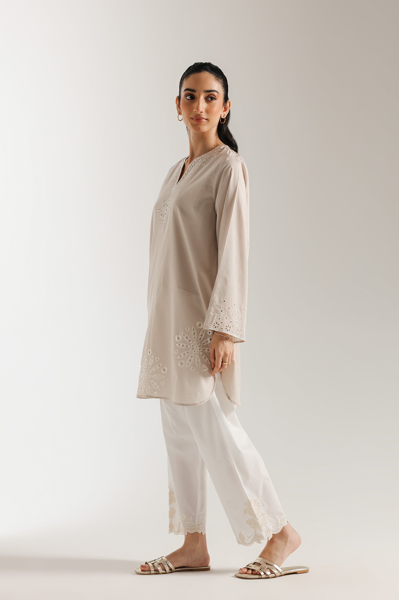 EMBROIDERED SHIRT (E5886/102/006) - Image 3