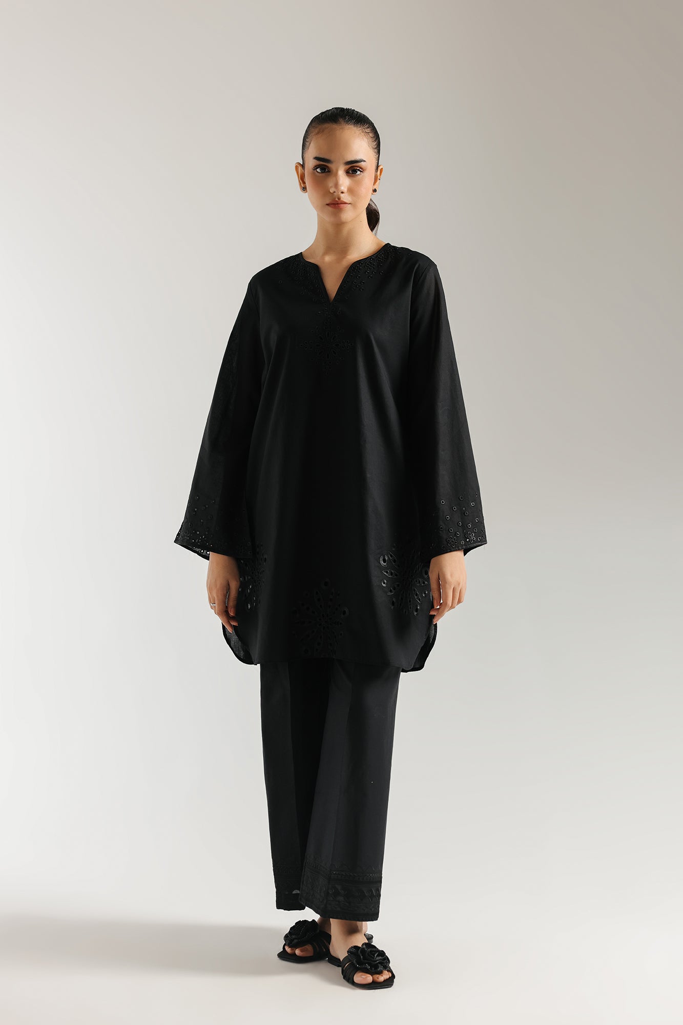 EMBROIDERED SHIRT (E5886/102/902) - Image 2