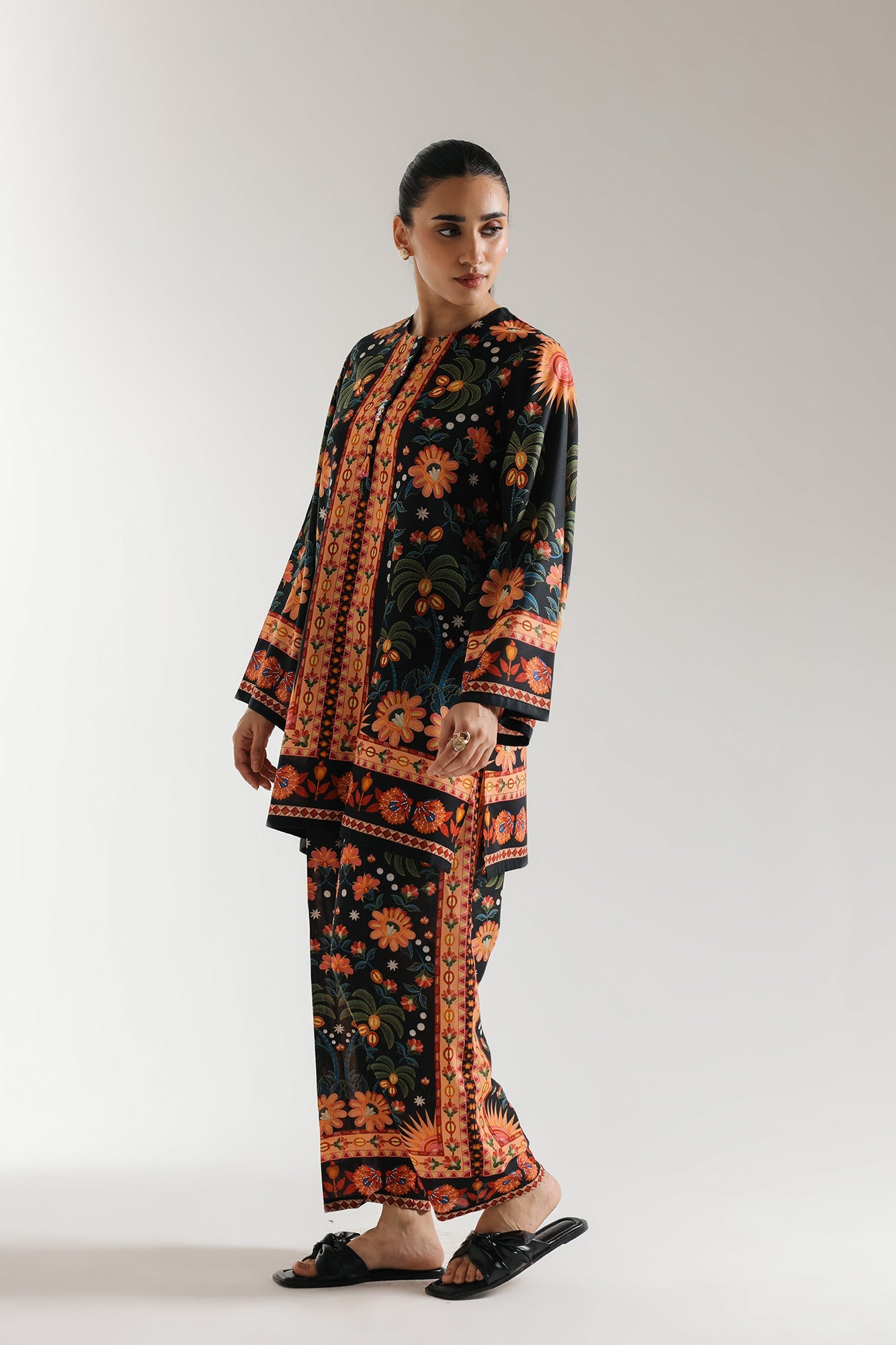 PRINTED SUIT (E6010/102/902) - Image 2