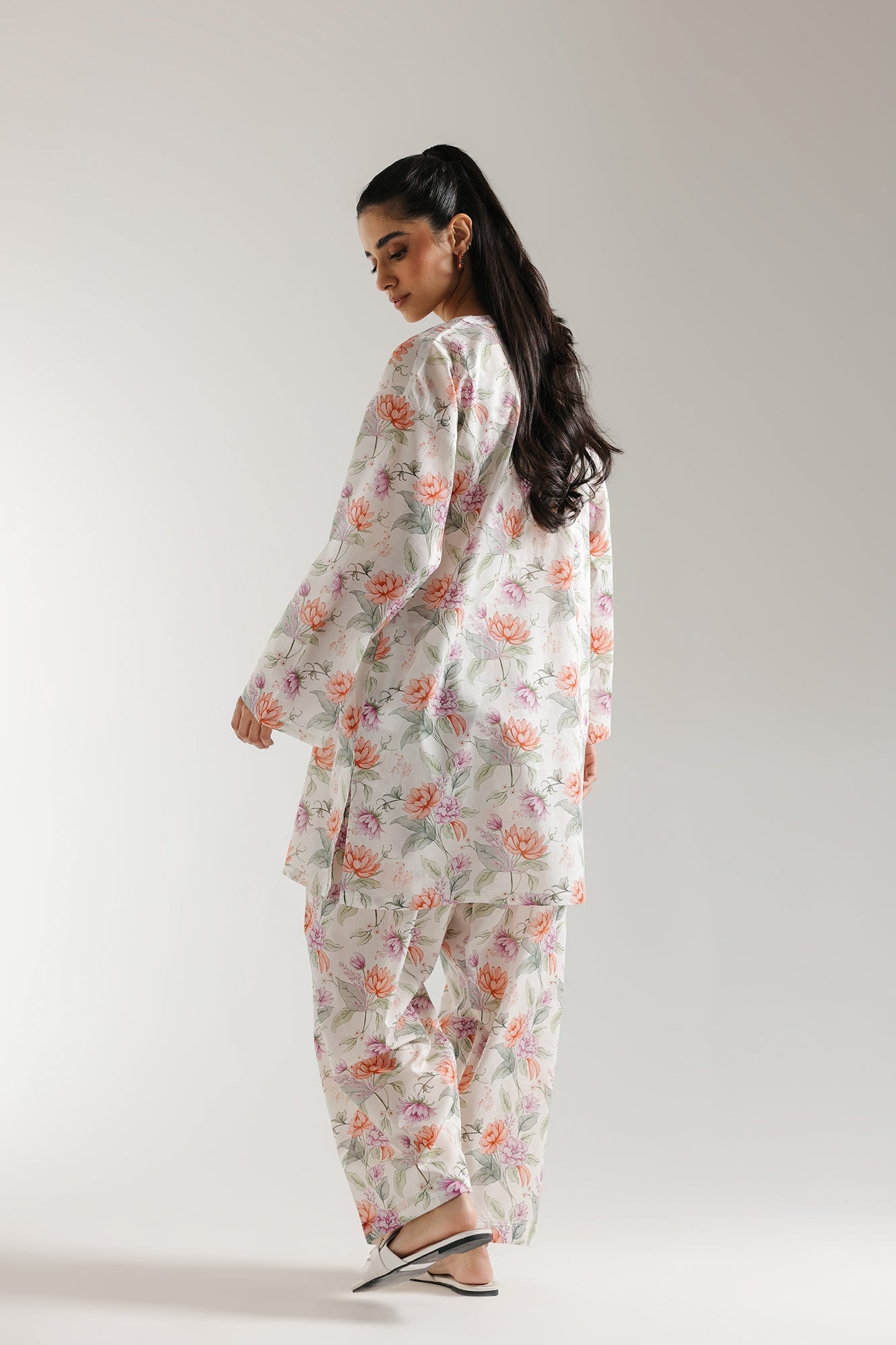 PRINTED SUIT (E102/002/6076) - Image 3