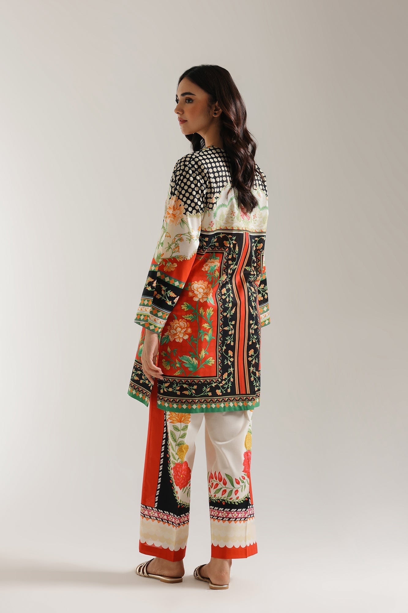 PRINTED SUIT (E102/002/6087) - Image 3
